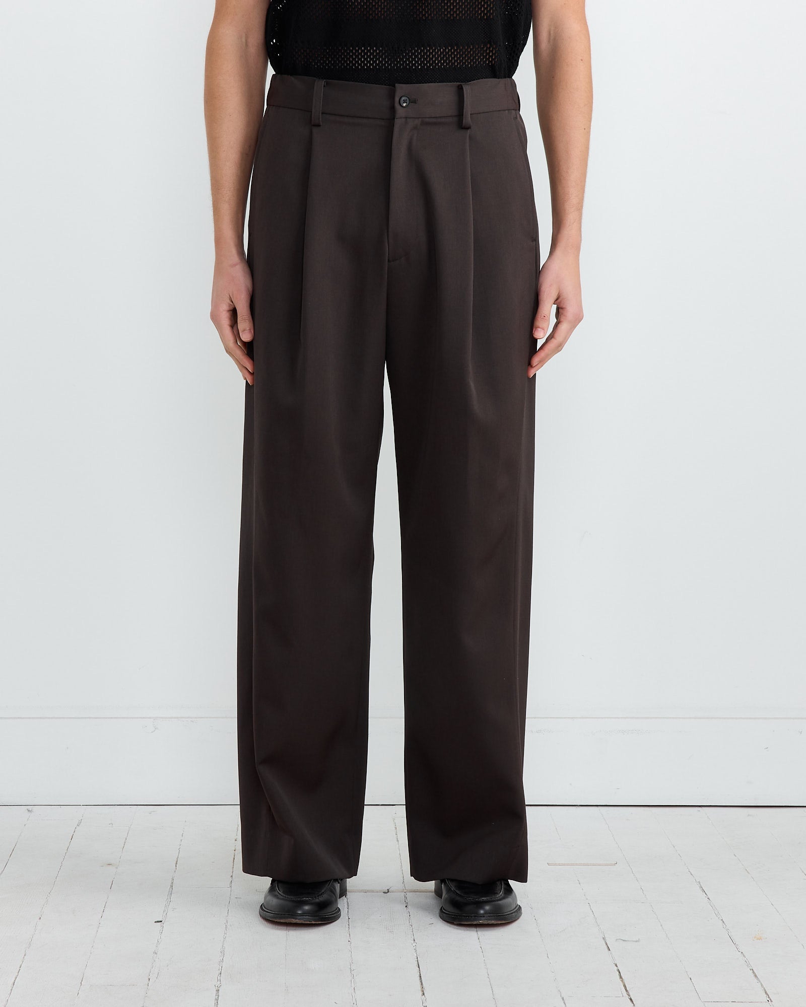 Twist Seam Wide Easy Trousers in Grey Khaki