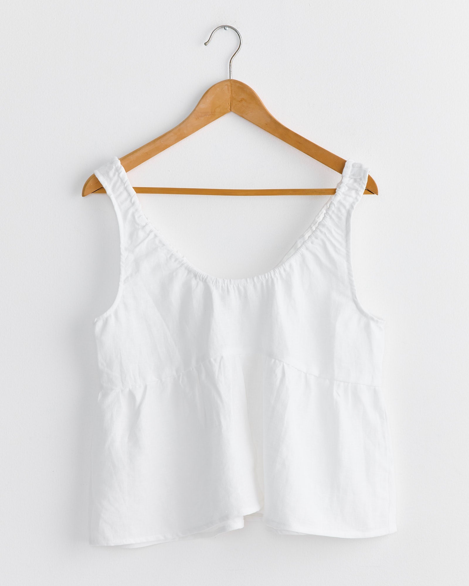 Gathered Linen Set in White