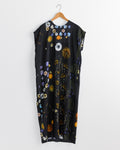Simple Dress in Print I/Flowers on Black