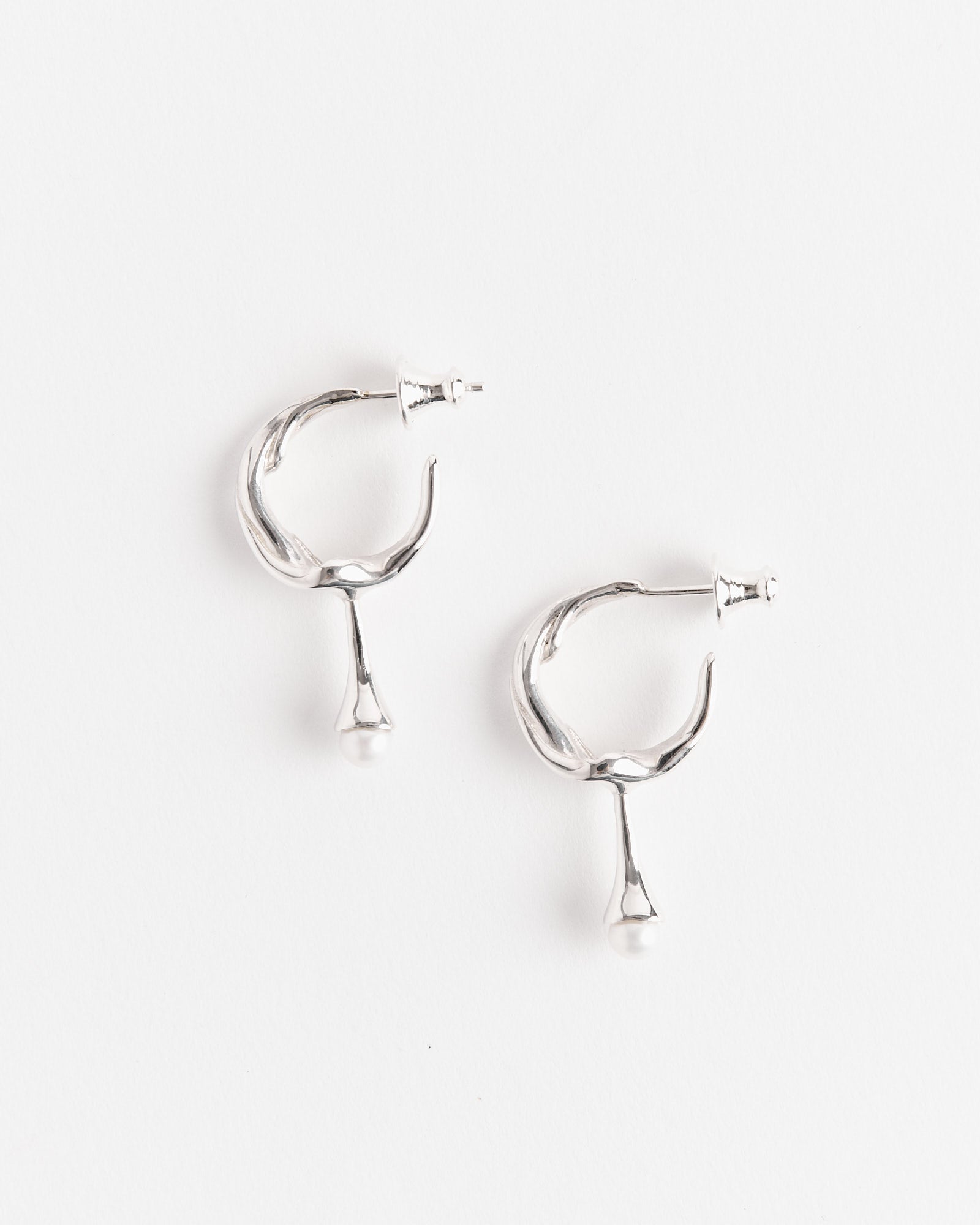 Twist Perla Hoop in Sterling Silver