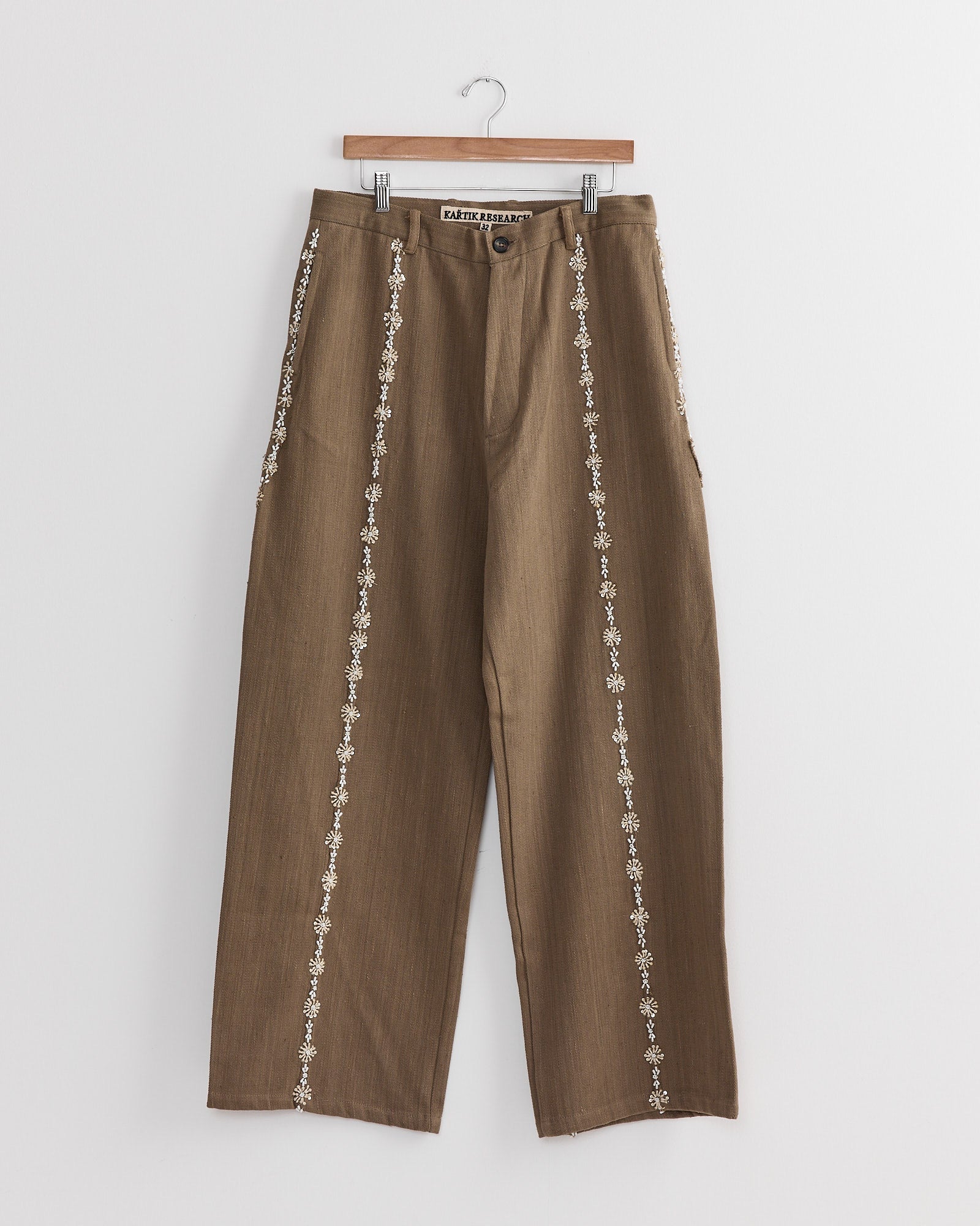 Raw Edge Trouser in Sand/Pearl