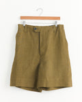 Relaxed Short in Kelp