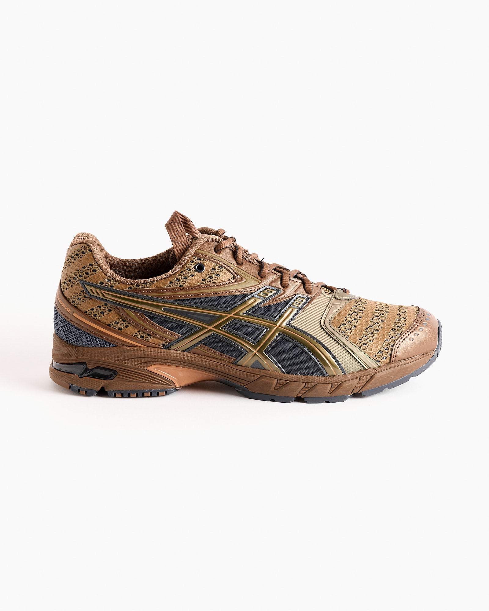 UB9-S Gel-DS Trainer 14 in Desert Camp/Piquant Orange