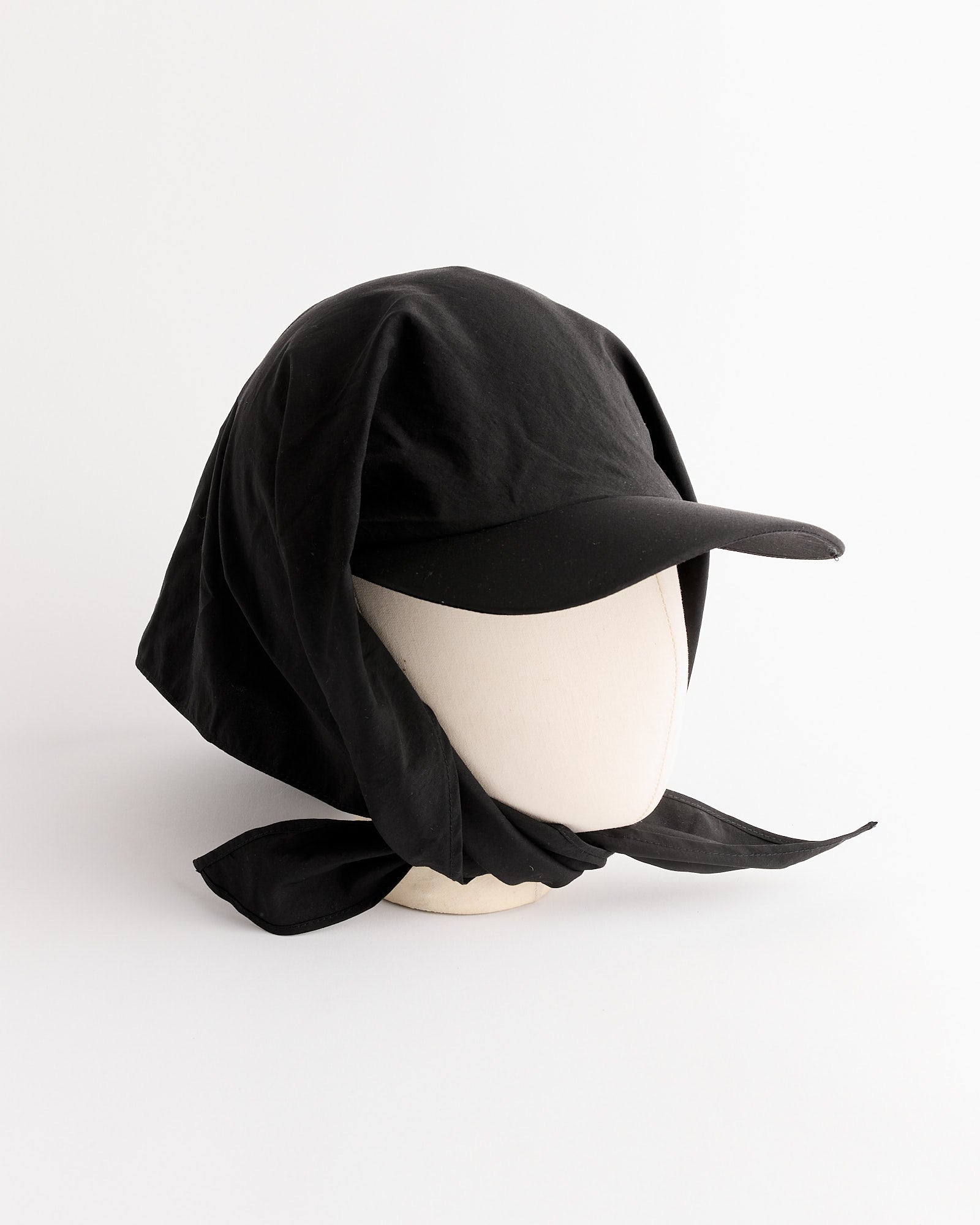 Brimmed Swim Scarf in Black