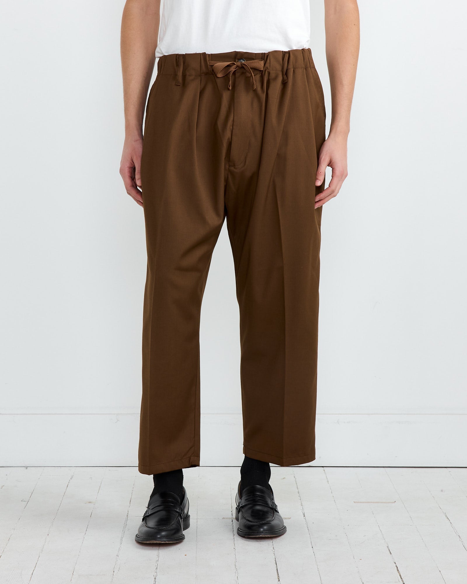 Baggy Twill Trouser in Brown