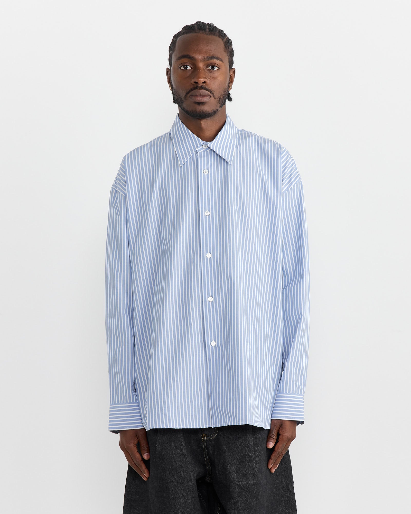 Loche Shirt in Powder Blue/White