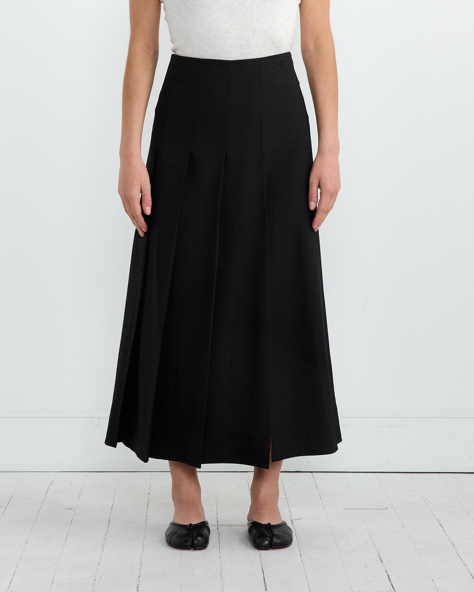Fuse Skirt in Black