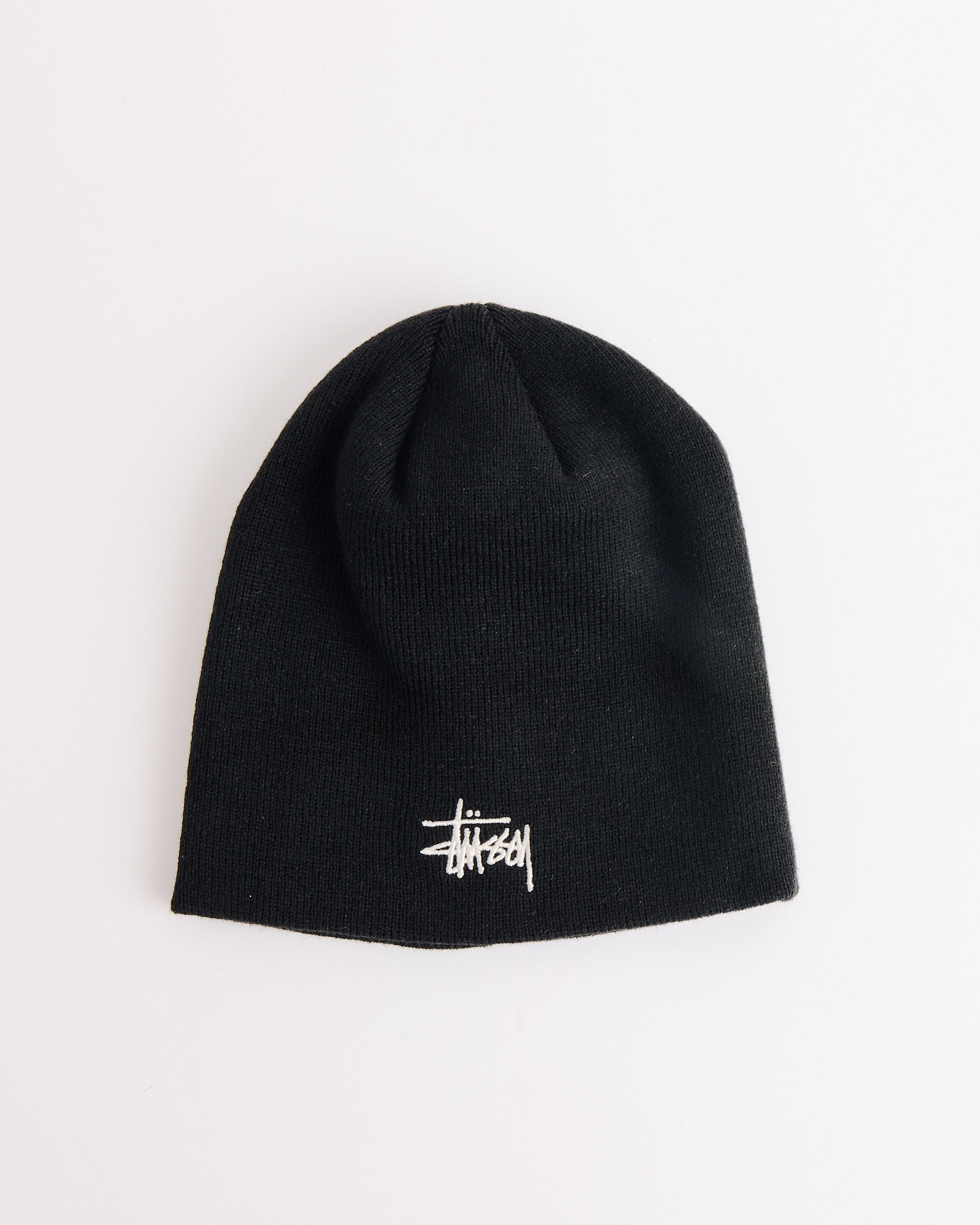 Basic Skullcap Beanie in Black