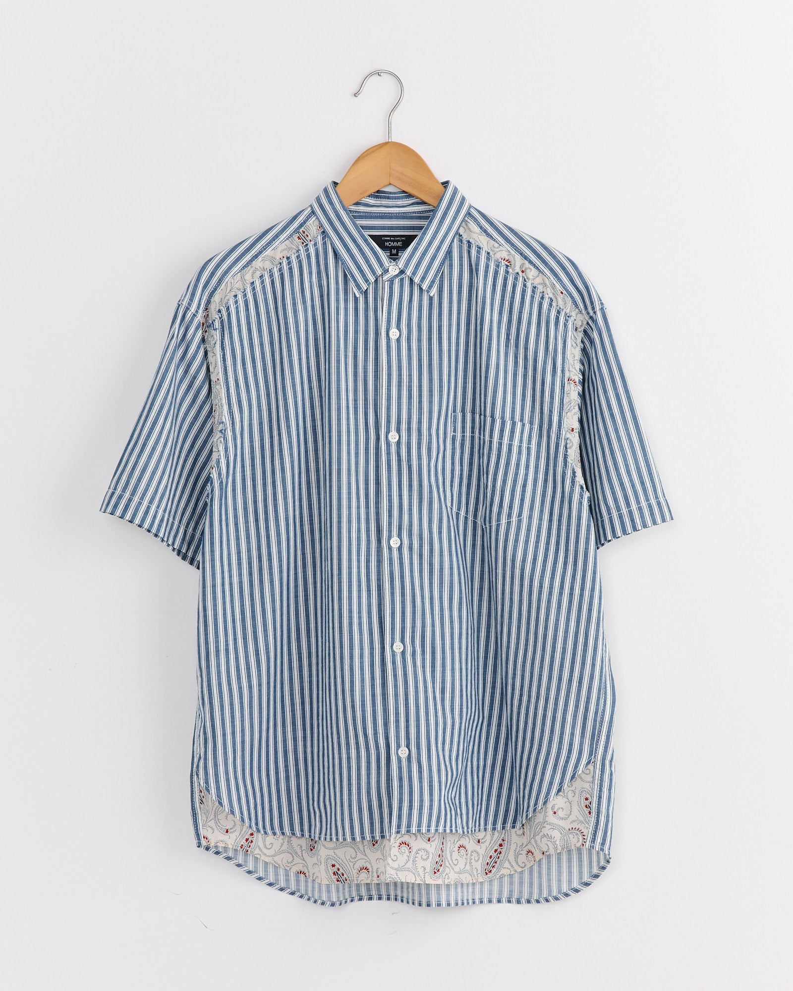 Short Sleeve Shirt in Black/Off White/Red/Navy