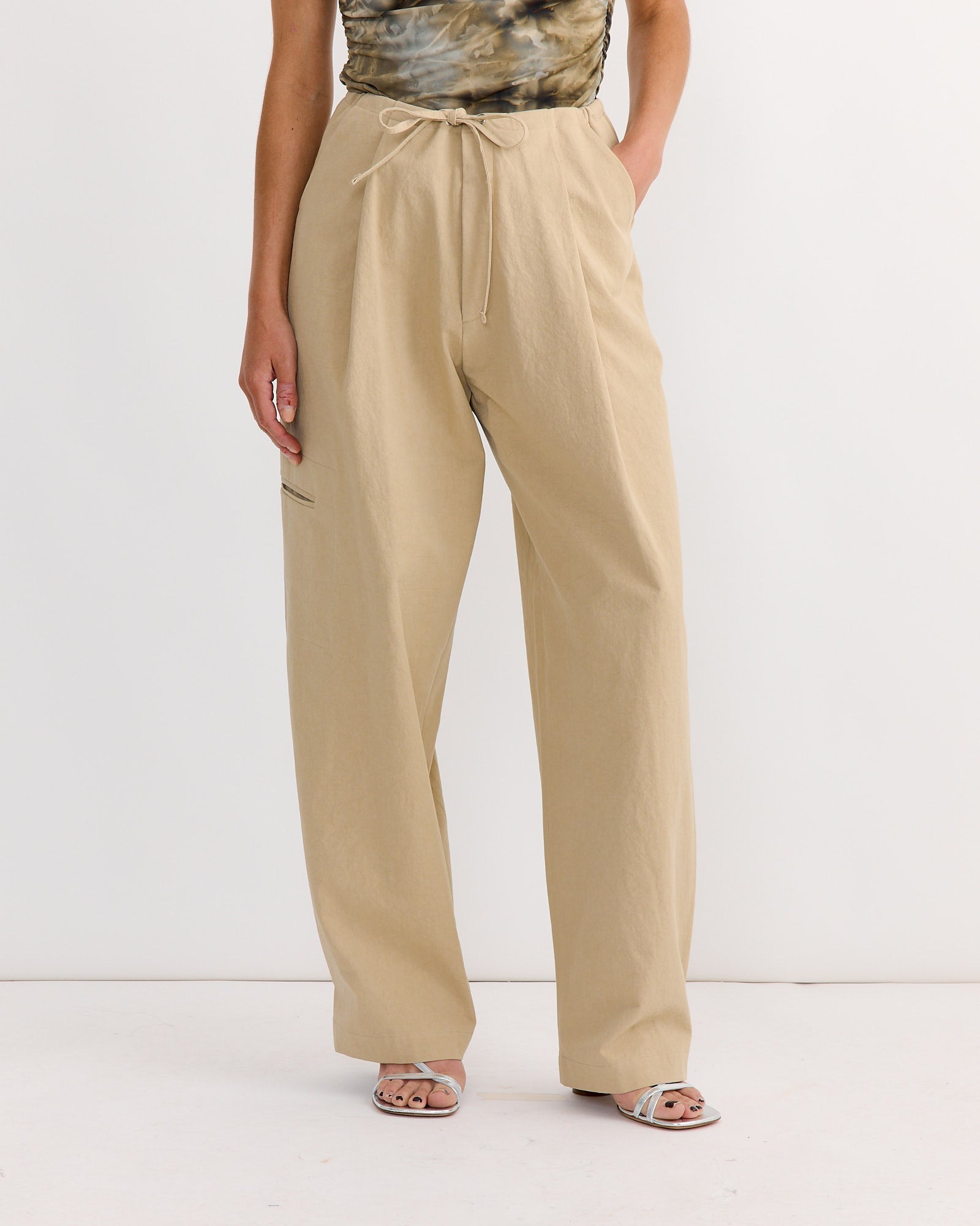 Drawcord Pleated Trouser in Sand
