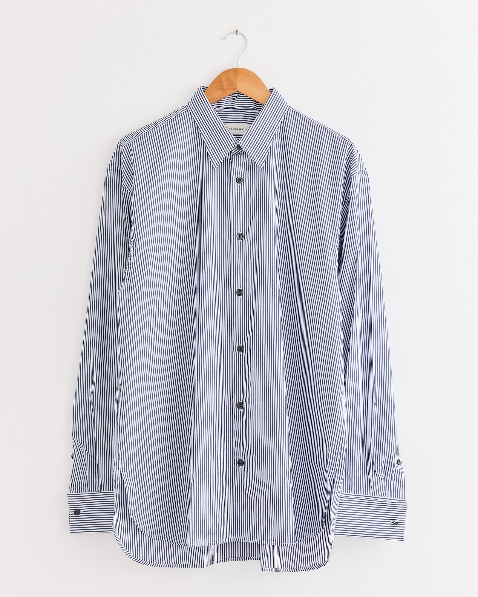 Fitted Shirt in Navy