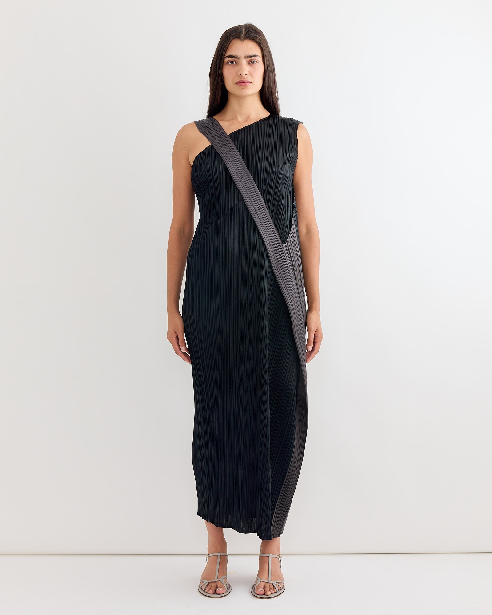 Pointe Dress in Black