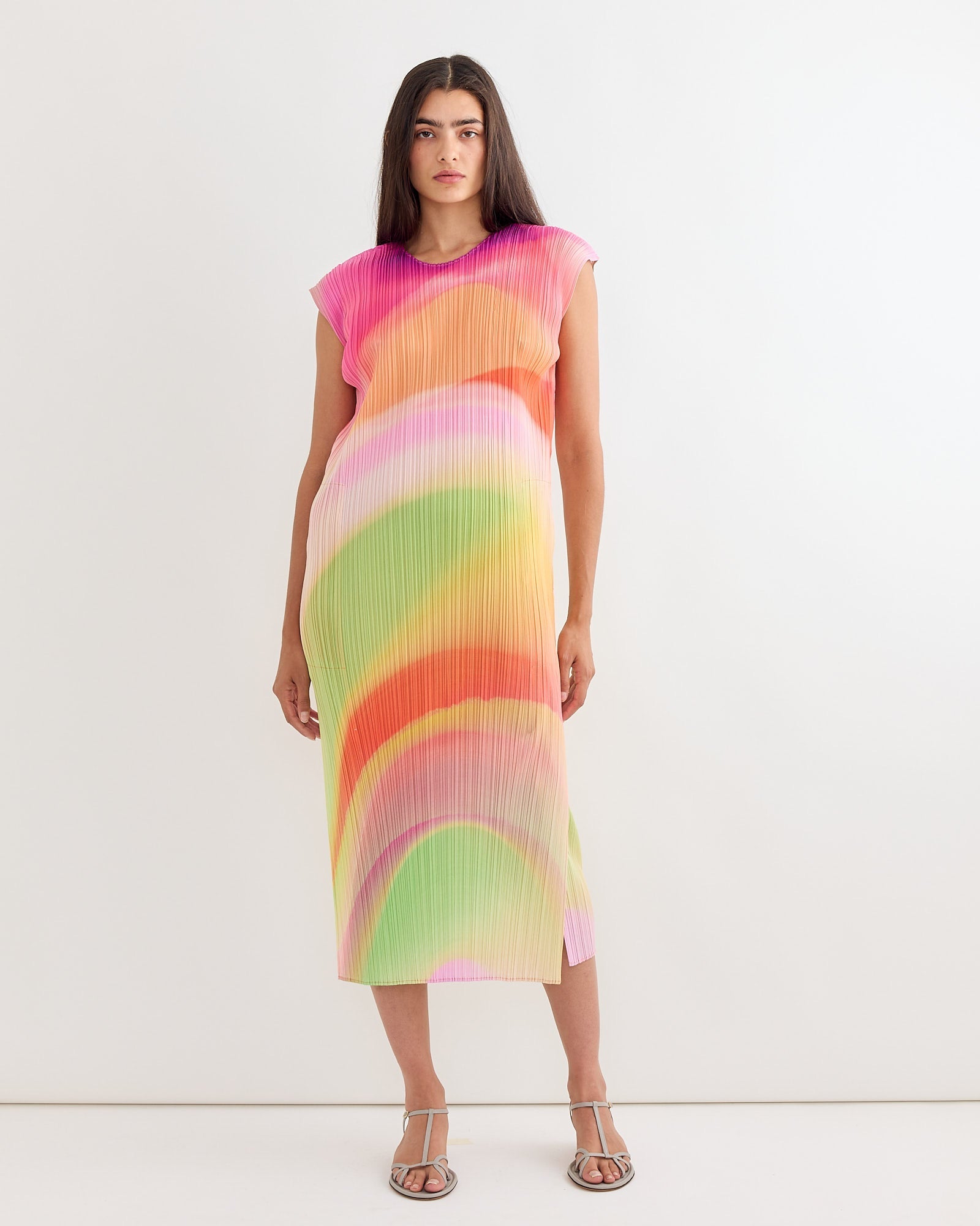Groove Dress in Bright Pink