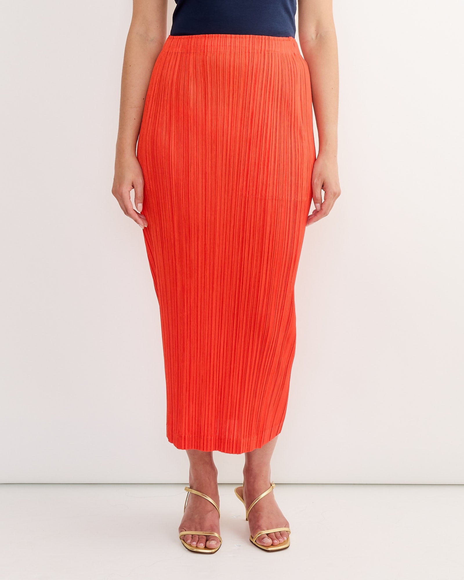 Thicker Bottoms 1 Skirt in Bright Red