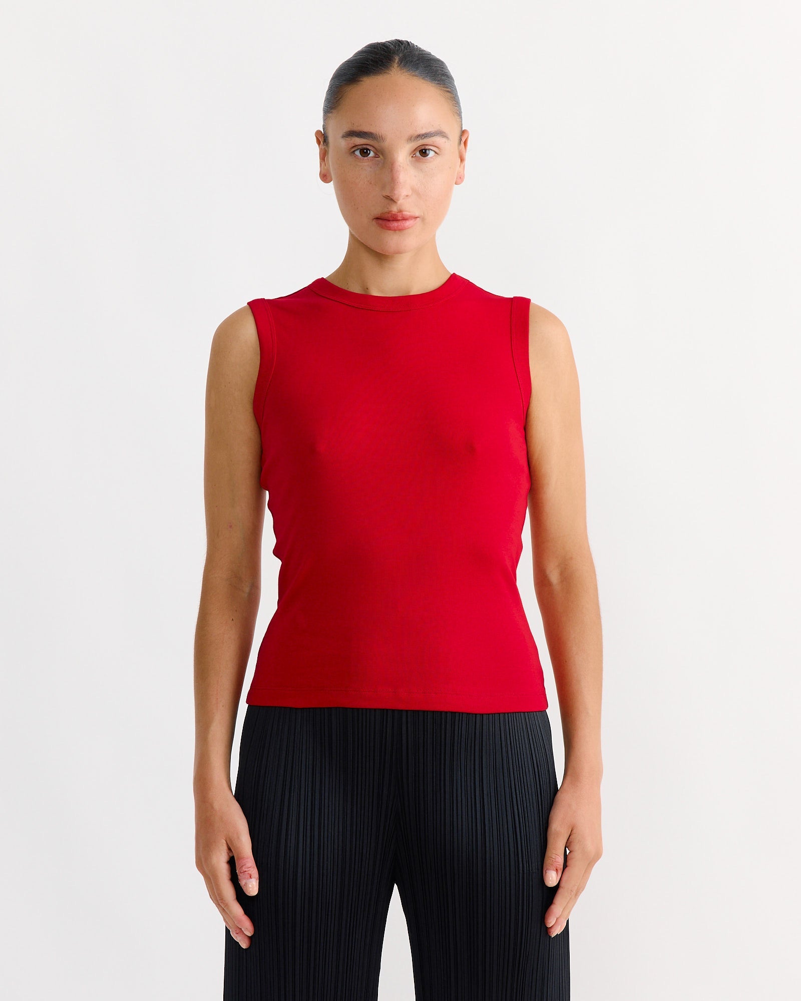 Esme Tank in Red