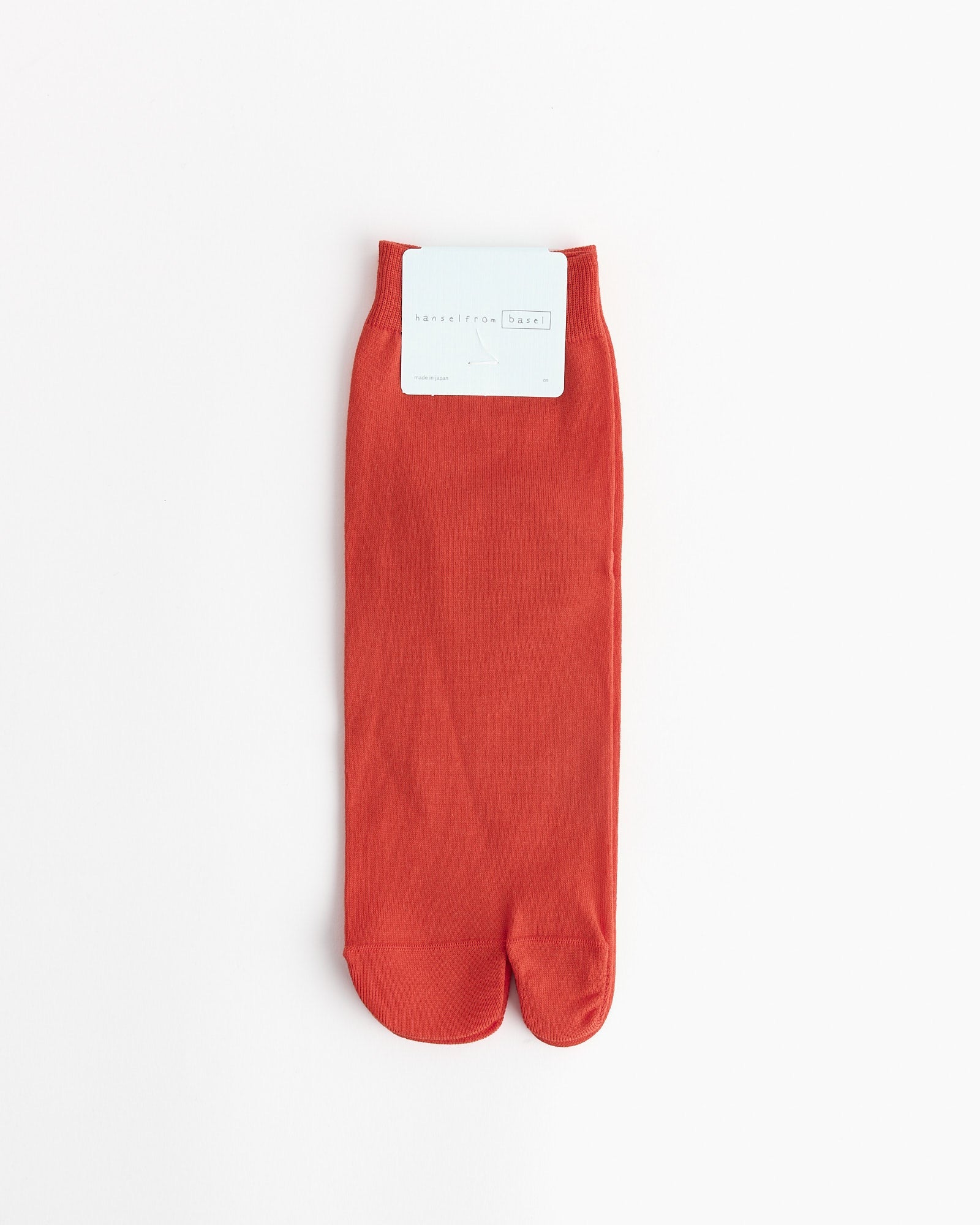 Cotton Tabi Short Crew Socks in Poppy Red