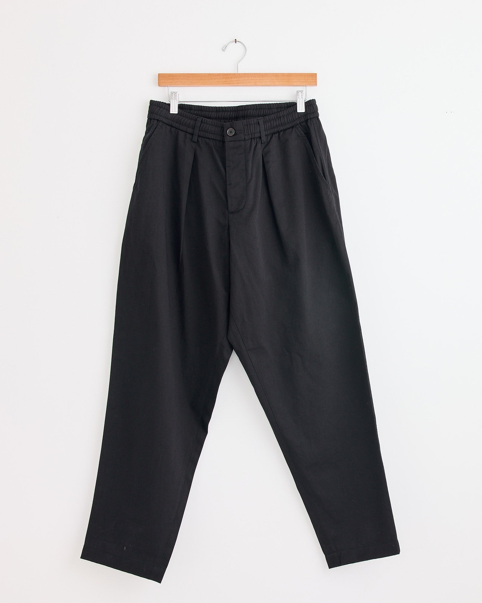 Pleated Track Pant in Black