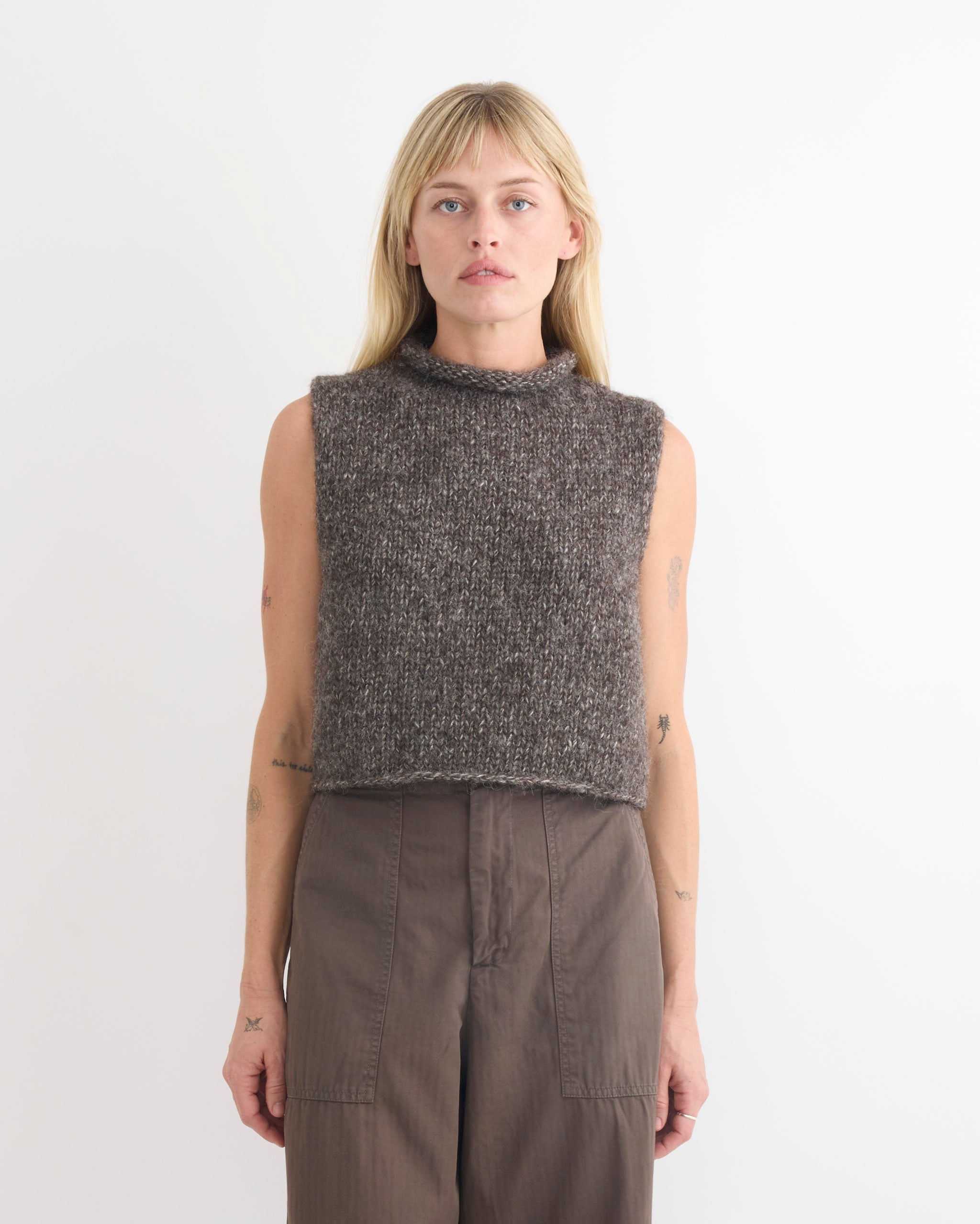 Roll Vest in Dusk