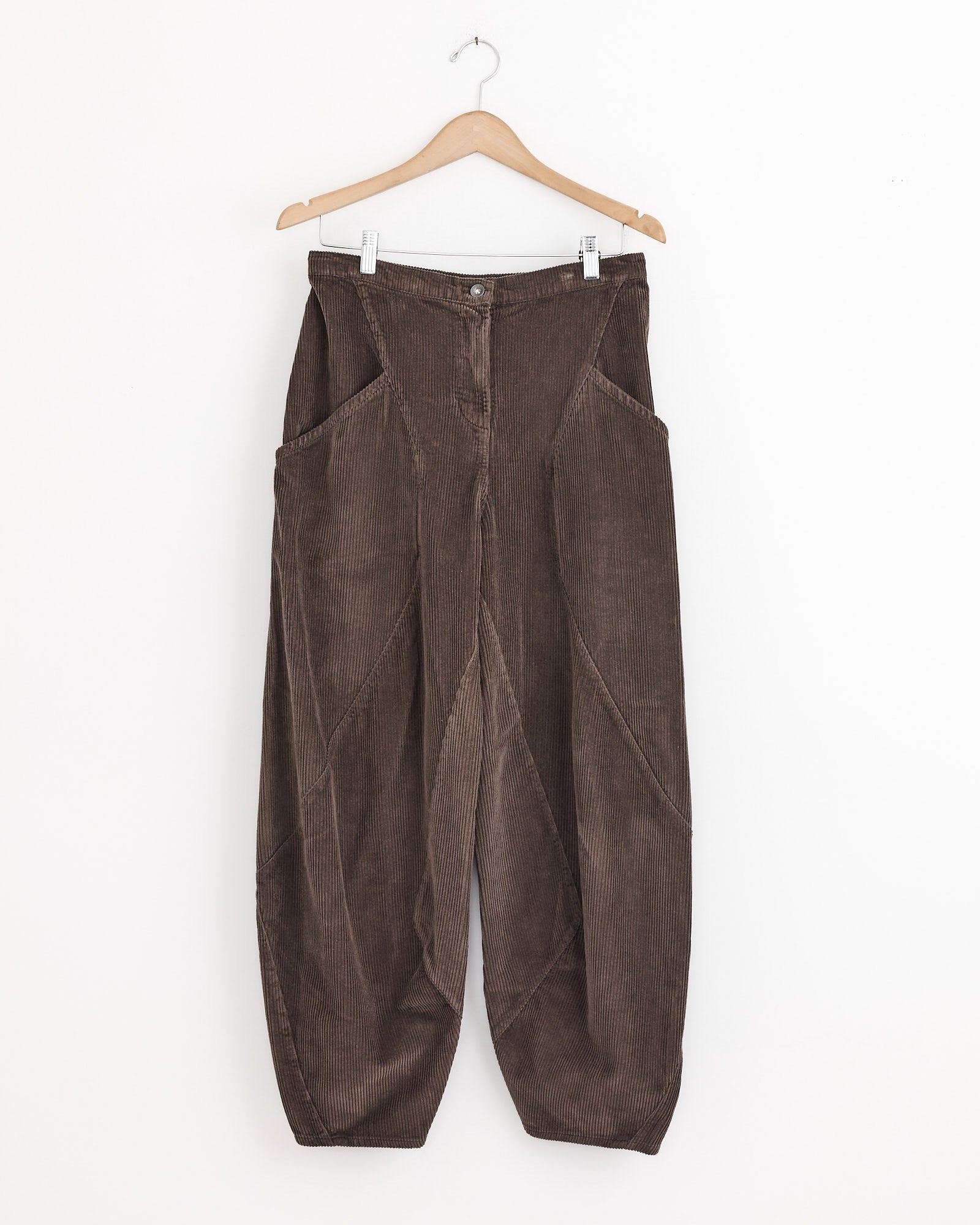 Digi Corduroy Pant in Chocolate Brown