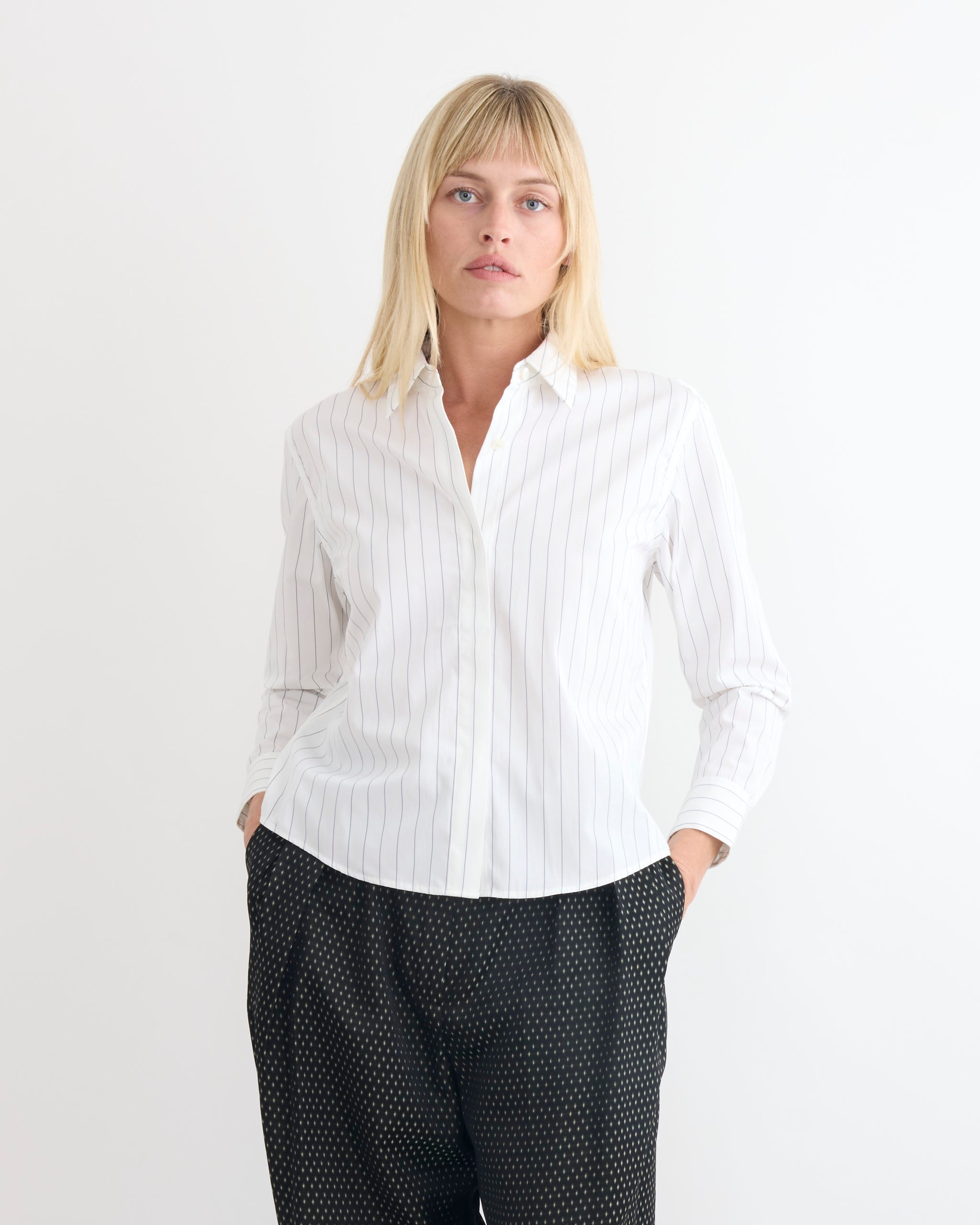 Boxy Shirt in Navy