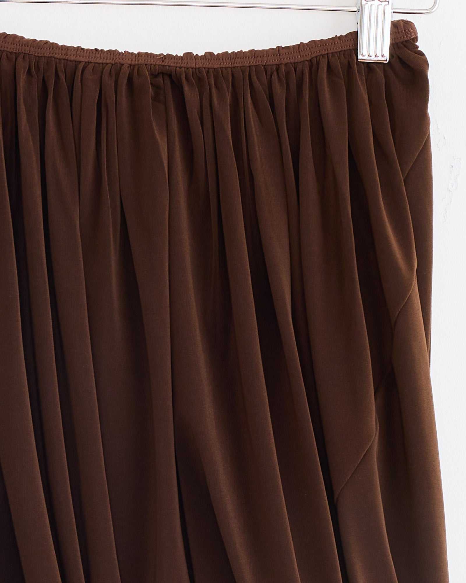 Twisted Maro Skirt in Brown