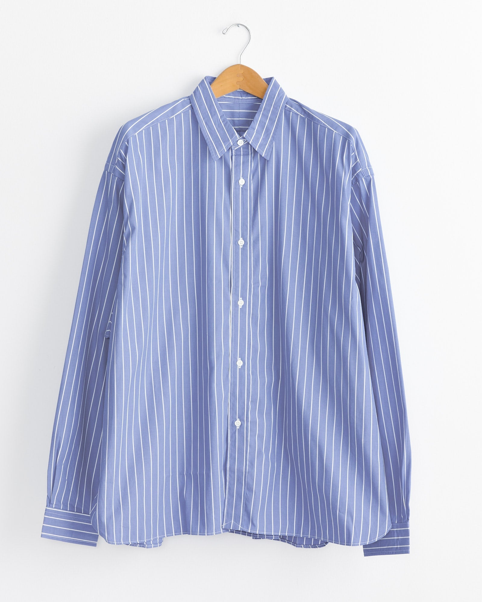Regular Wide High Count Shirt in White Stripe
