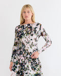 Amy Top in Holle