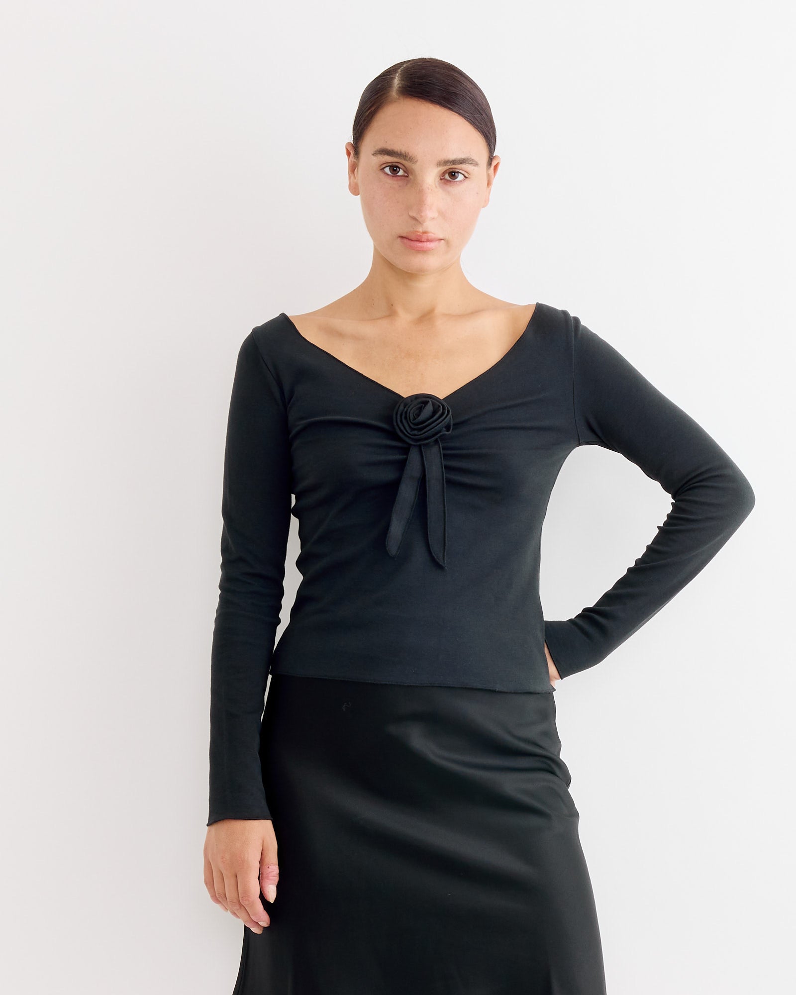 Gretchen Tee in Black