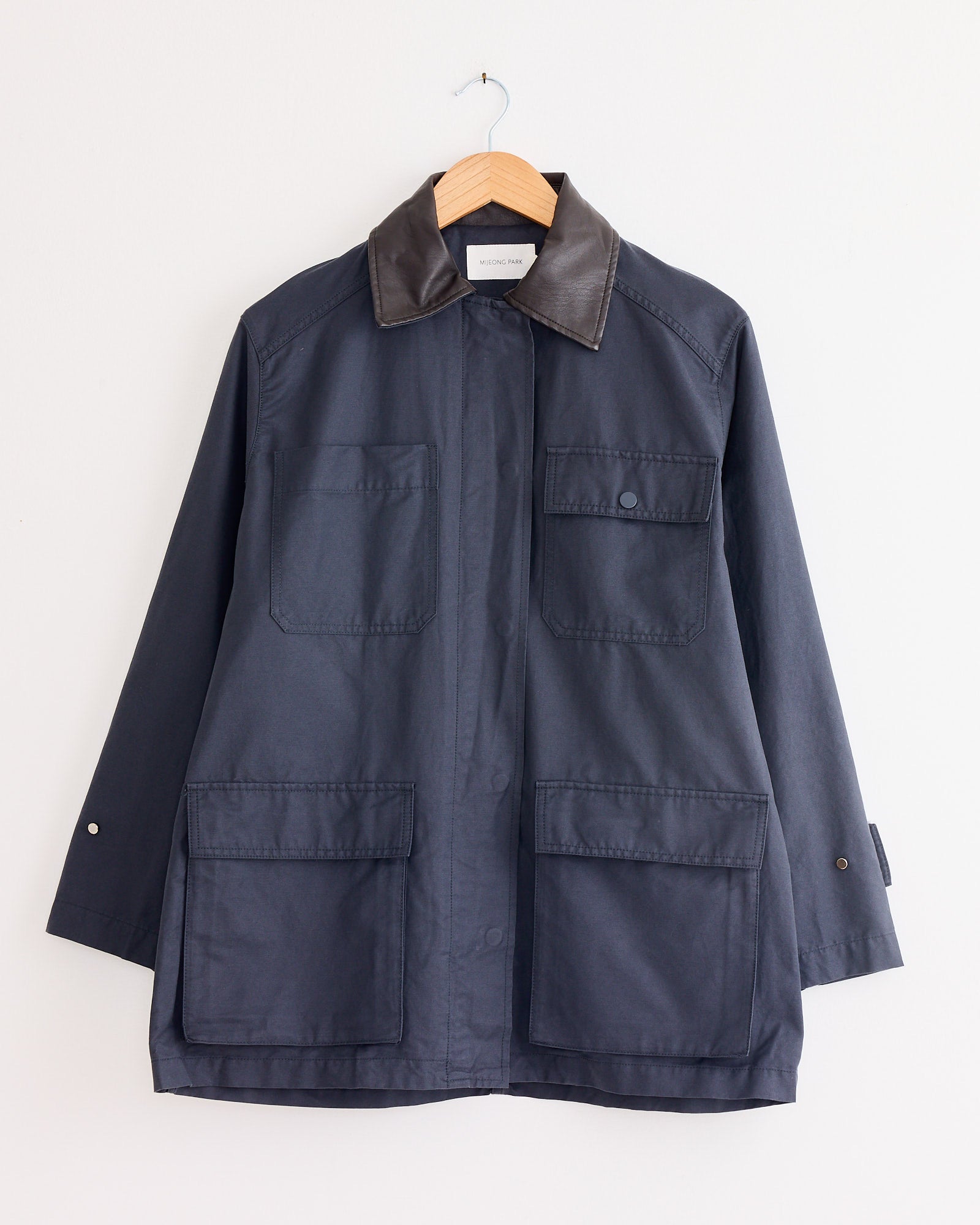 Contrast Collar Work Jacket in Navy