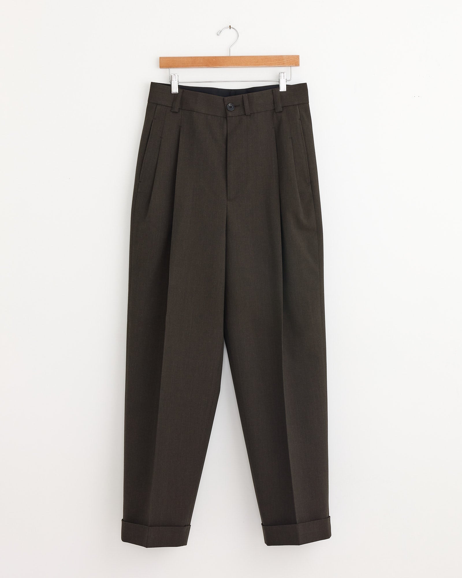 Stitch Pleat Trouser in Khaki Brown