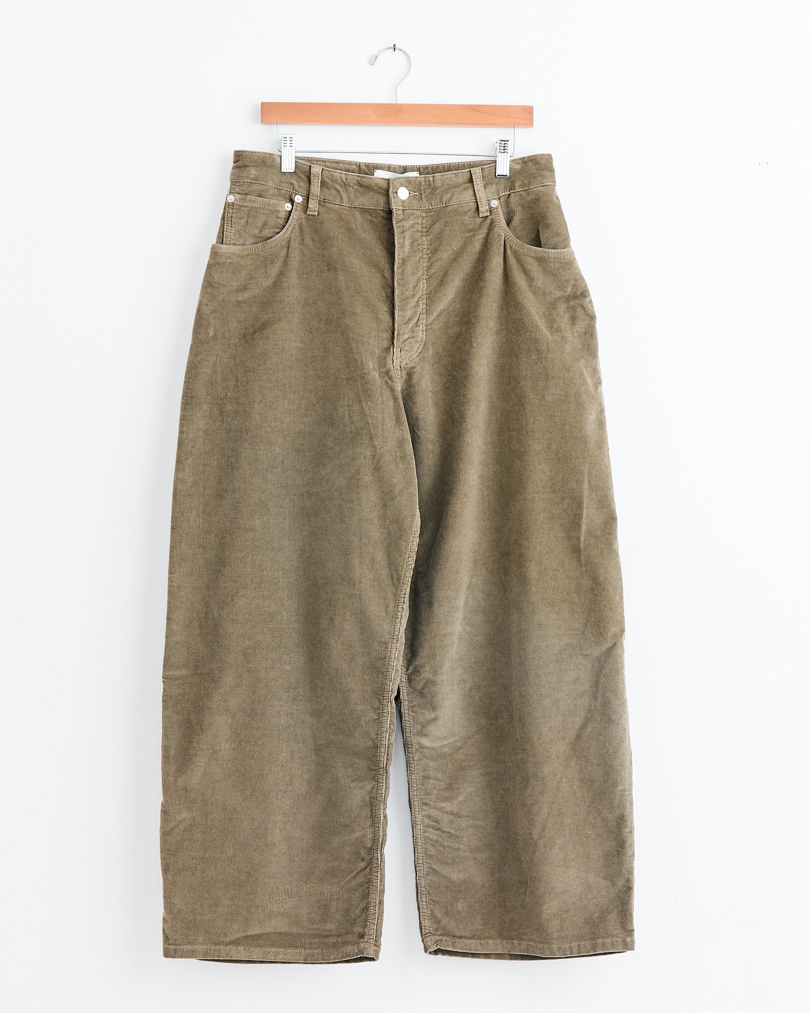 Paolo Pant in Lichen