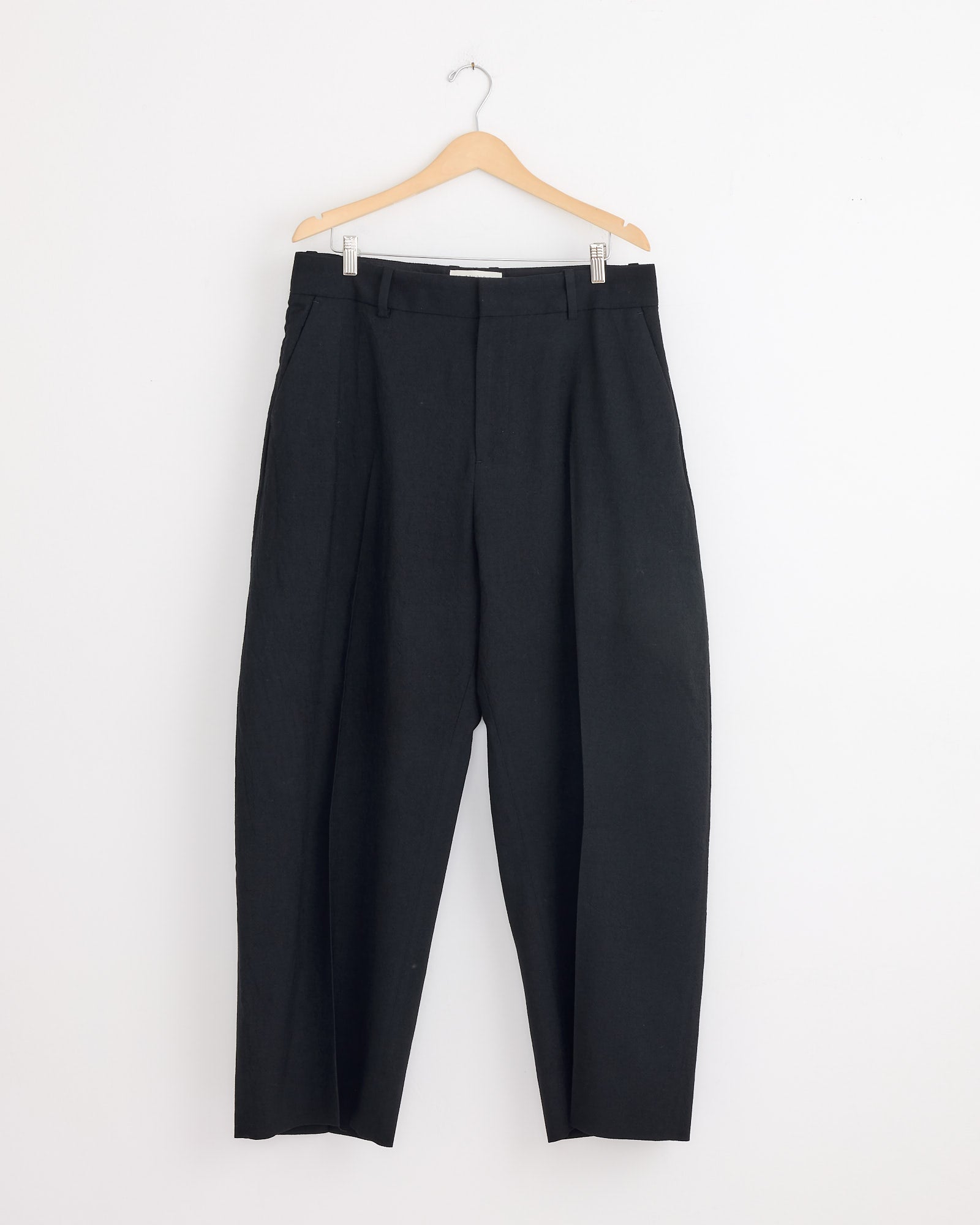 Fume Pant in Black