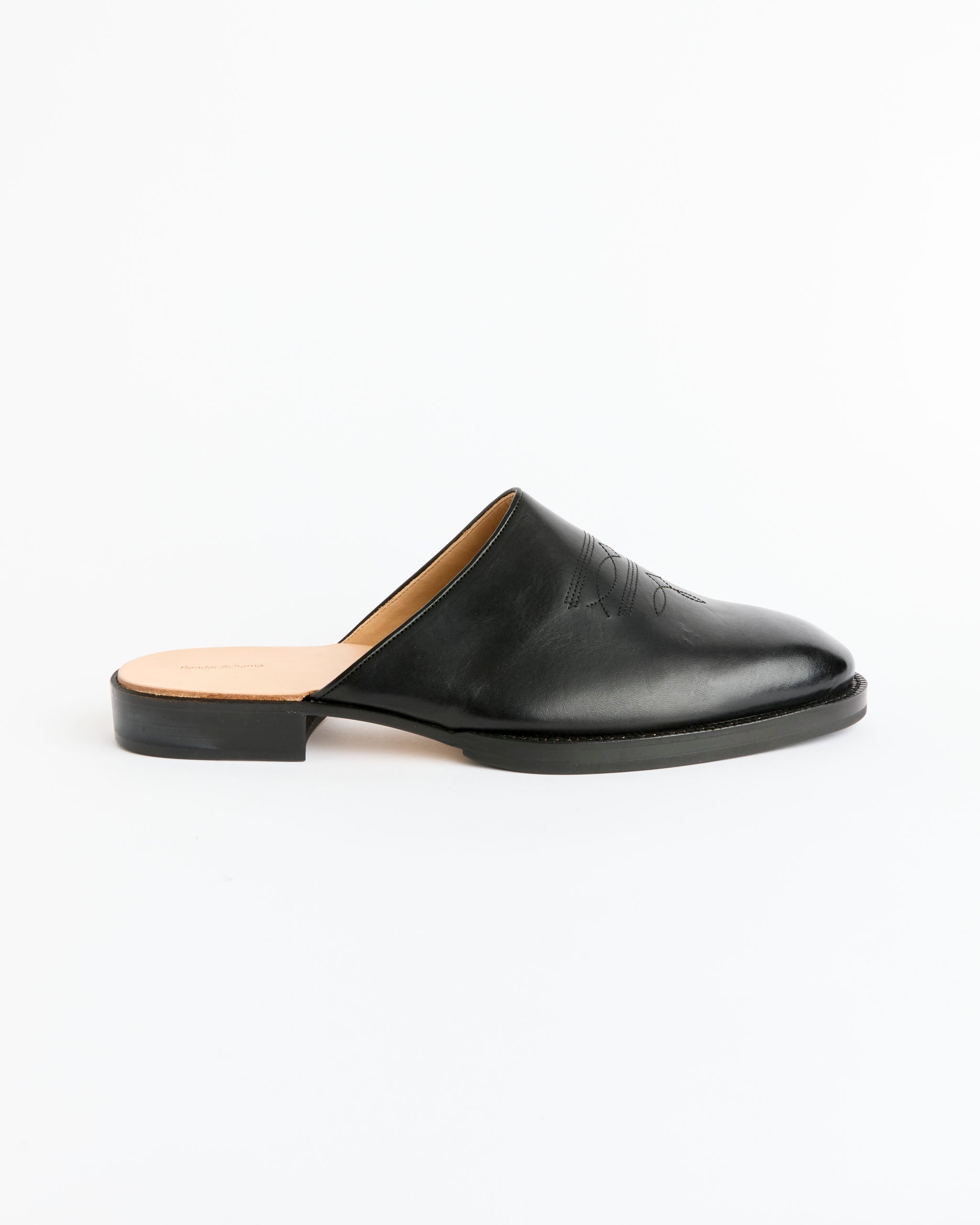 Cheak Mule in Black