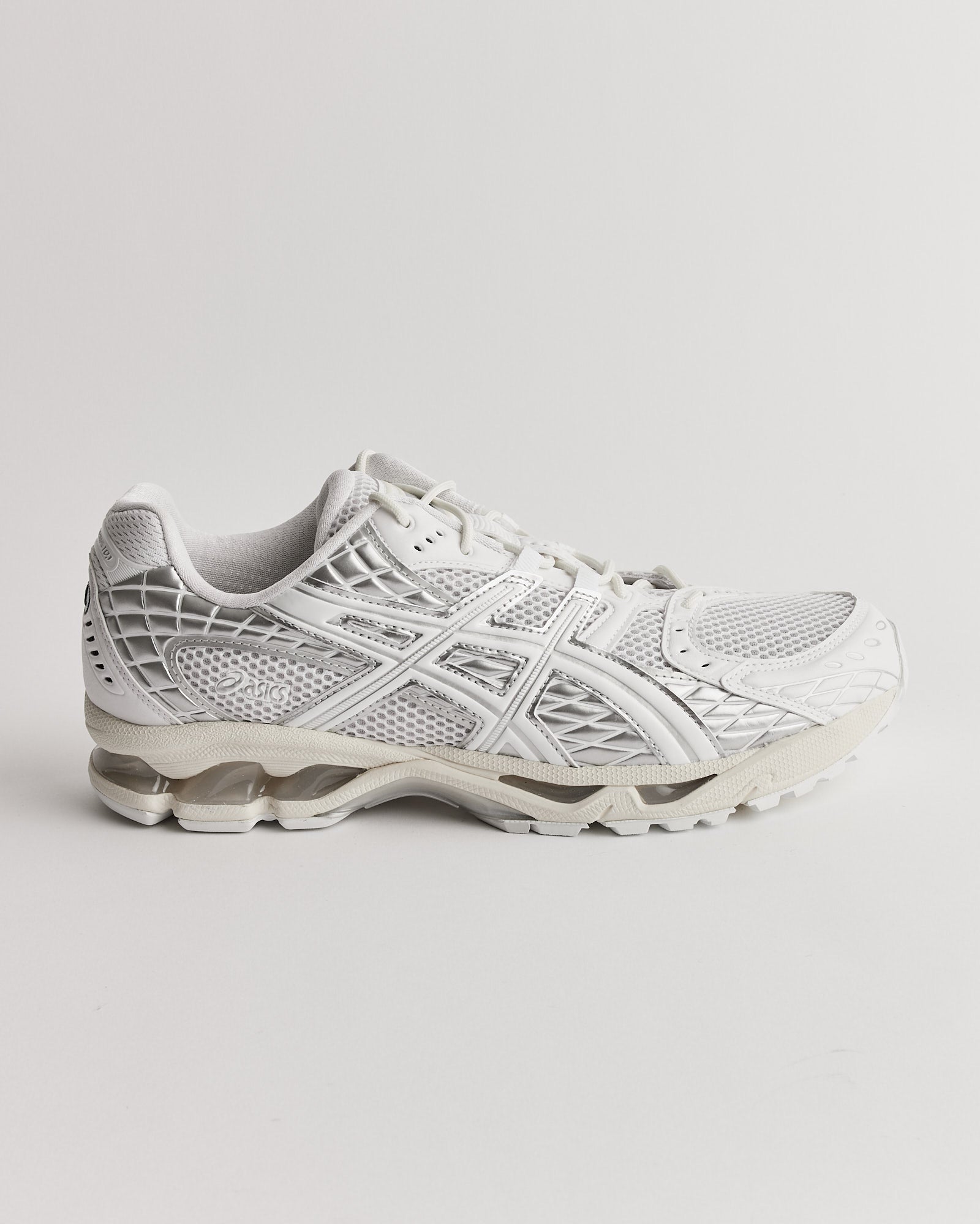 GEL-NIMBUS 10.1 in White/Pure Silver