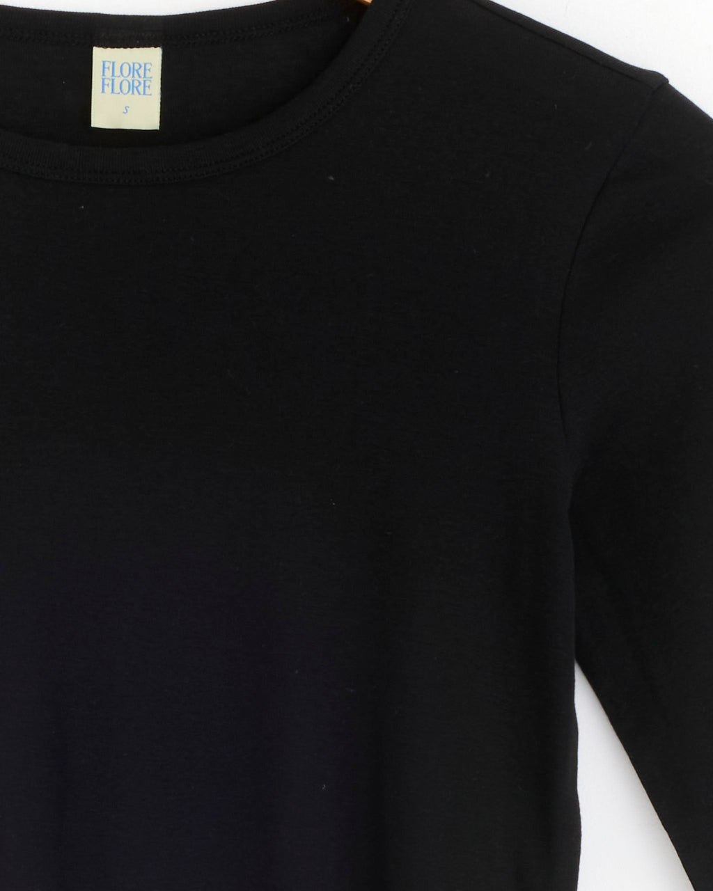 Anna Tee in Black