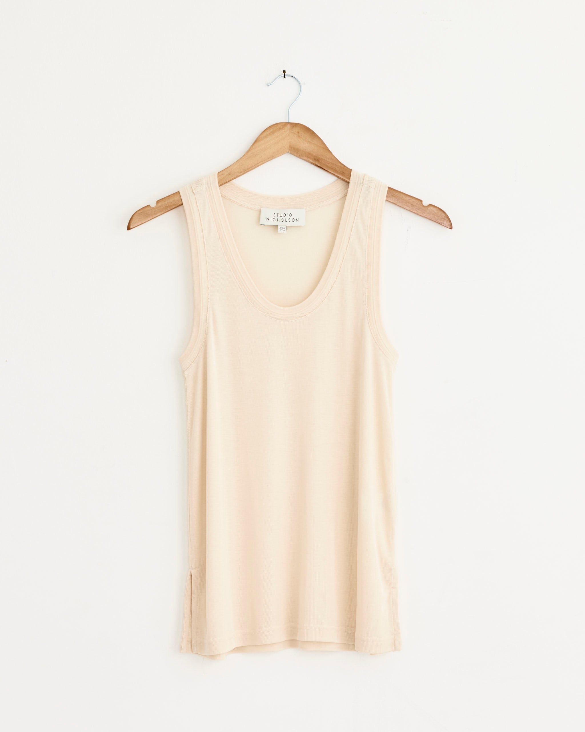 Votan Vest in Canvas