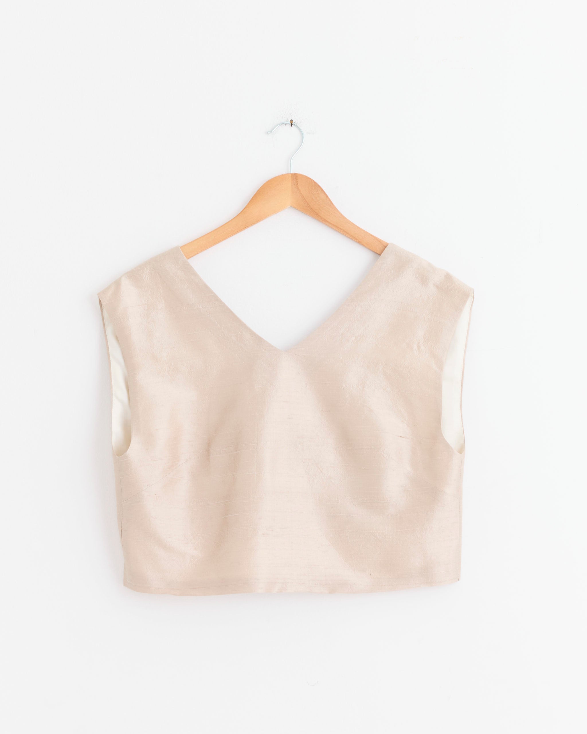 Quigley Top in Steel Grey