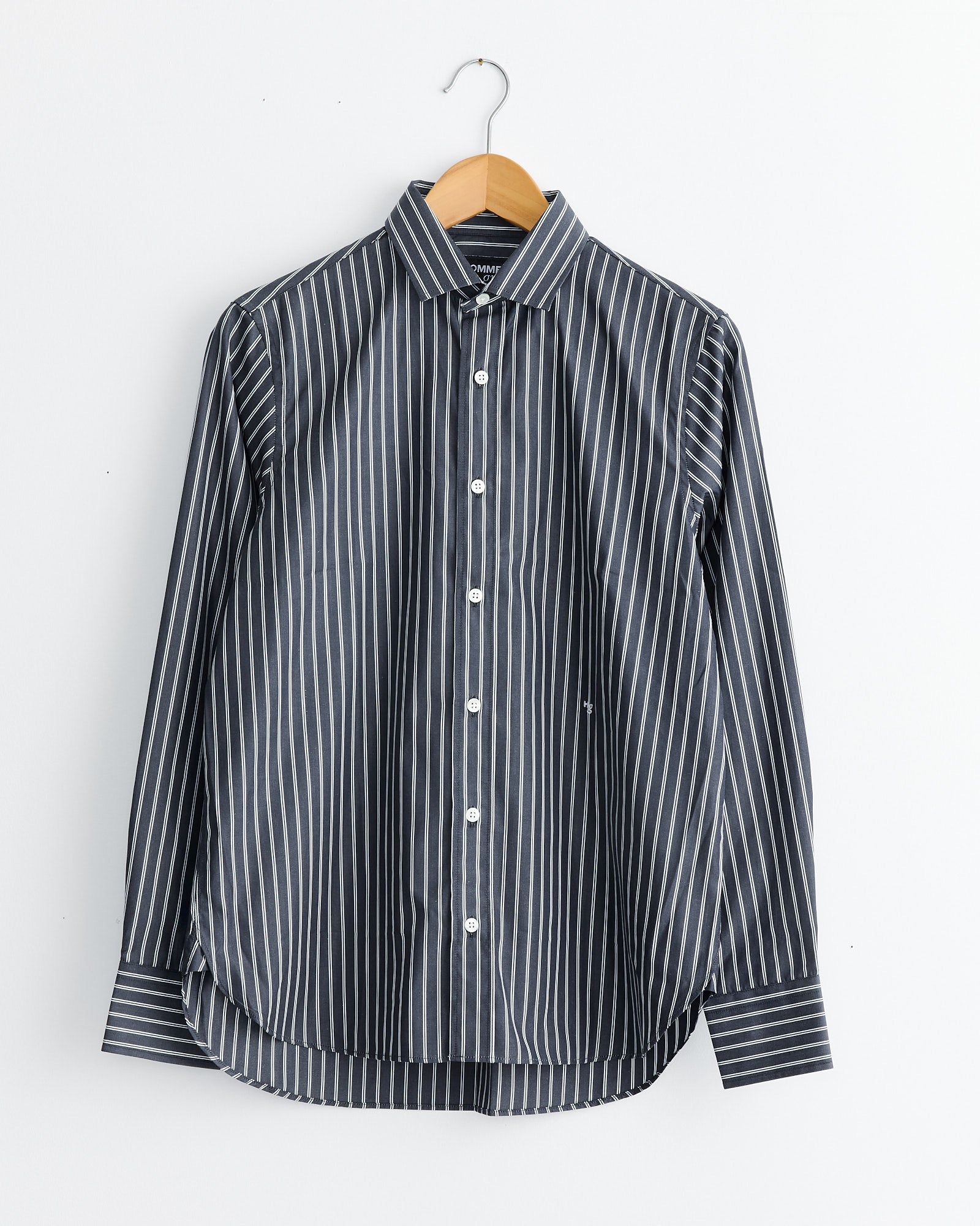 Classic Shirt in Black Stripe