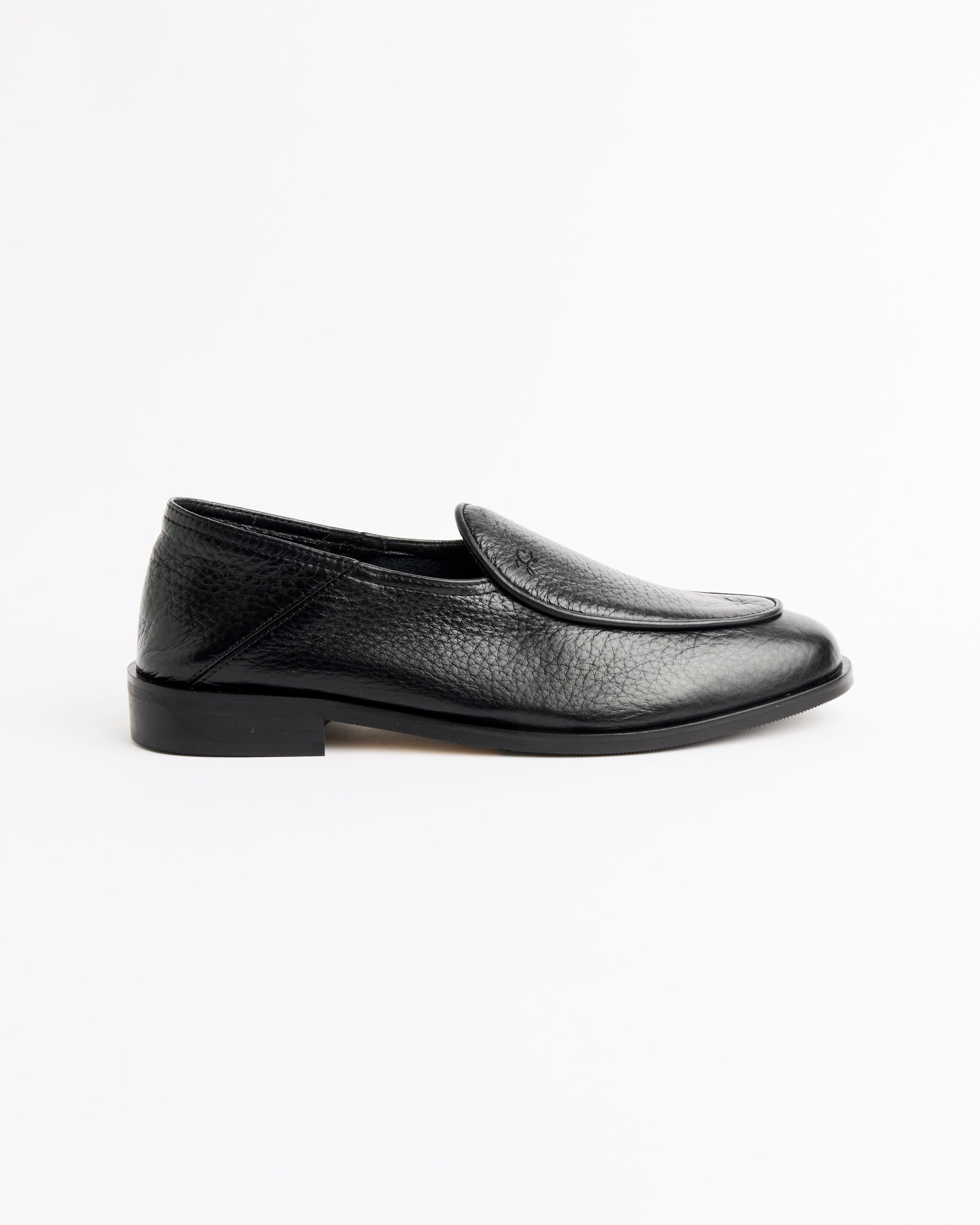 Chris Loafer in Black
