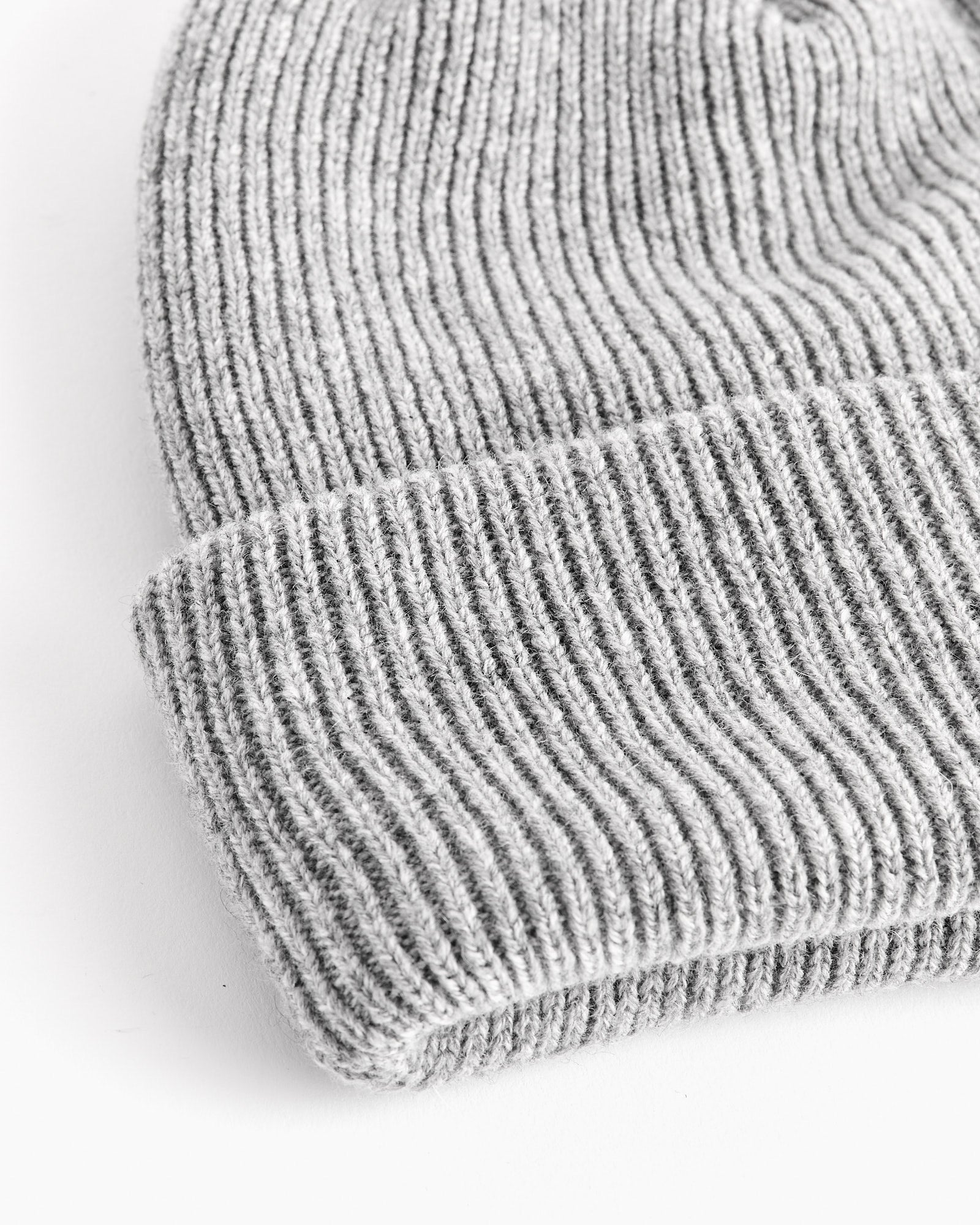 Cashmere Beanie in Heather Grey
