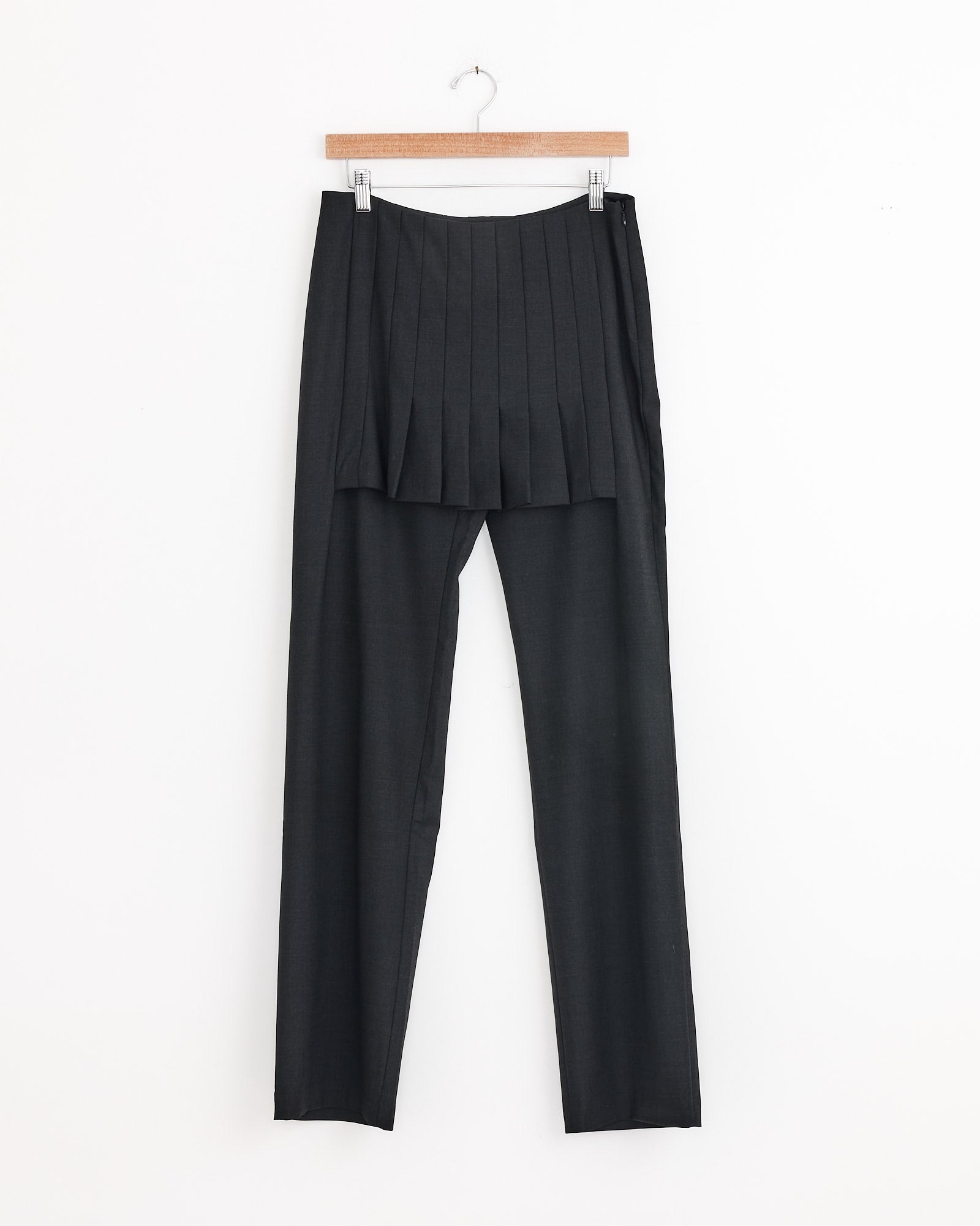 Andrale Pant in Grey