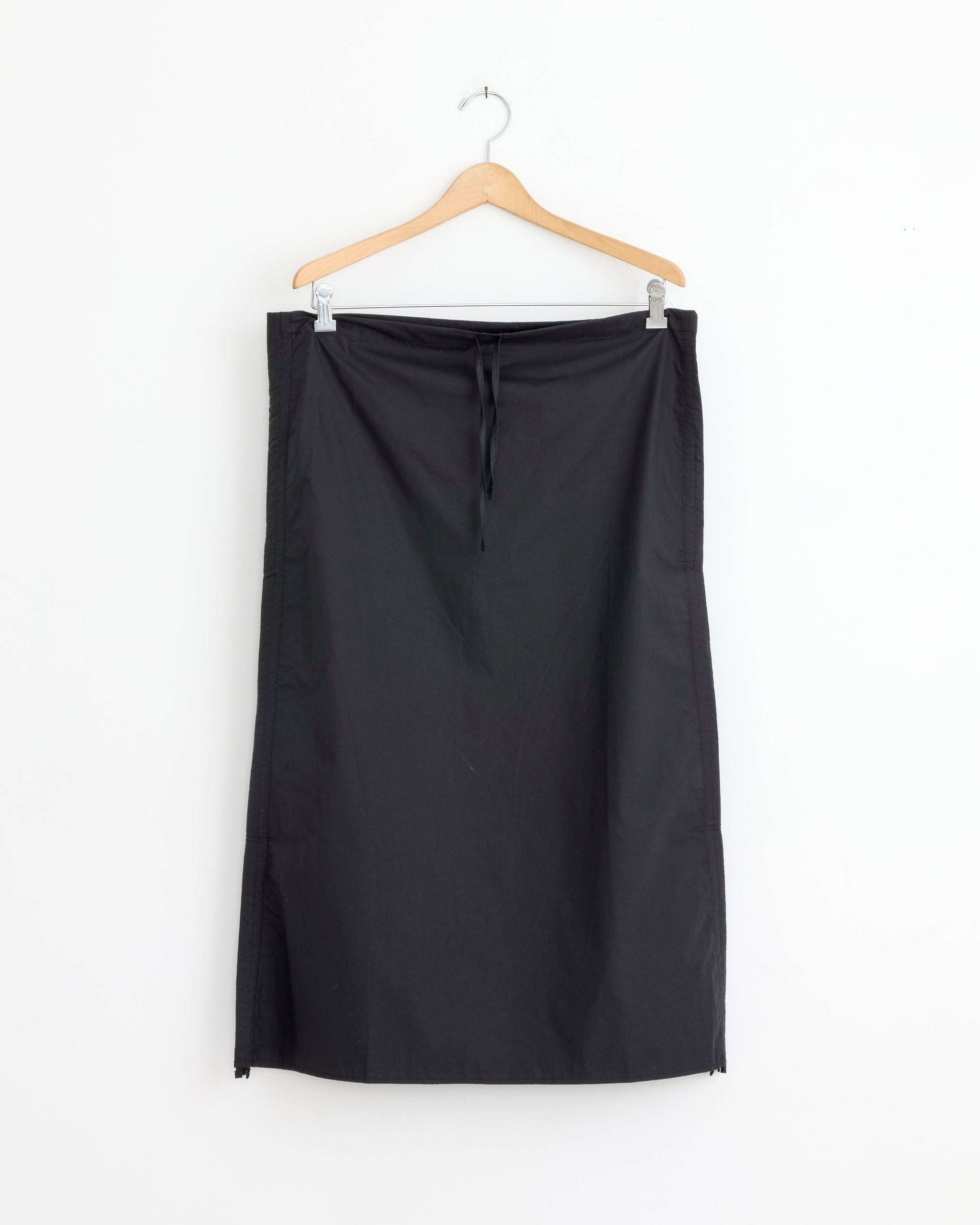 Pictorial Skirt in Black