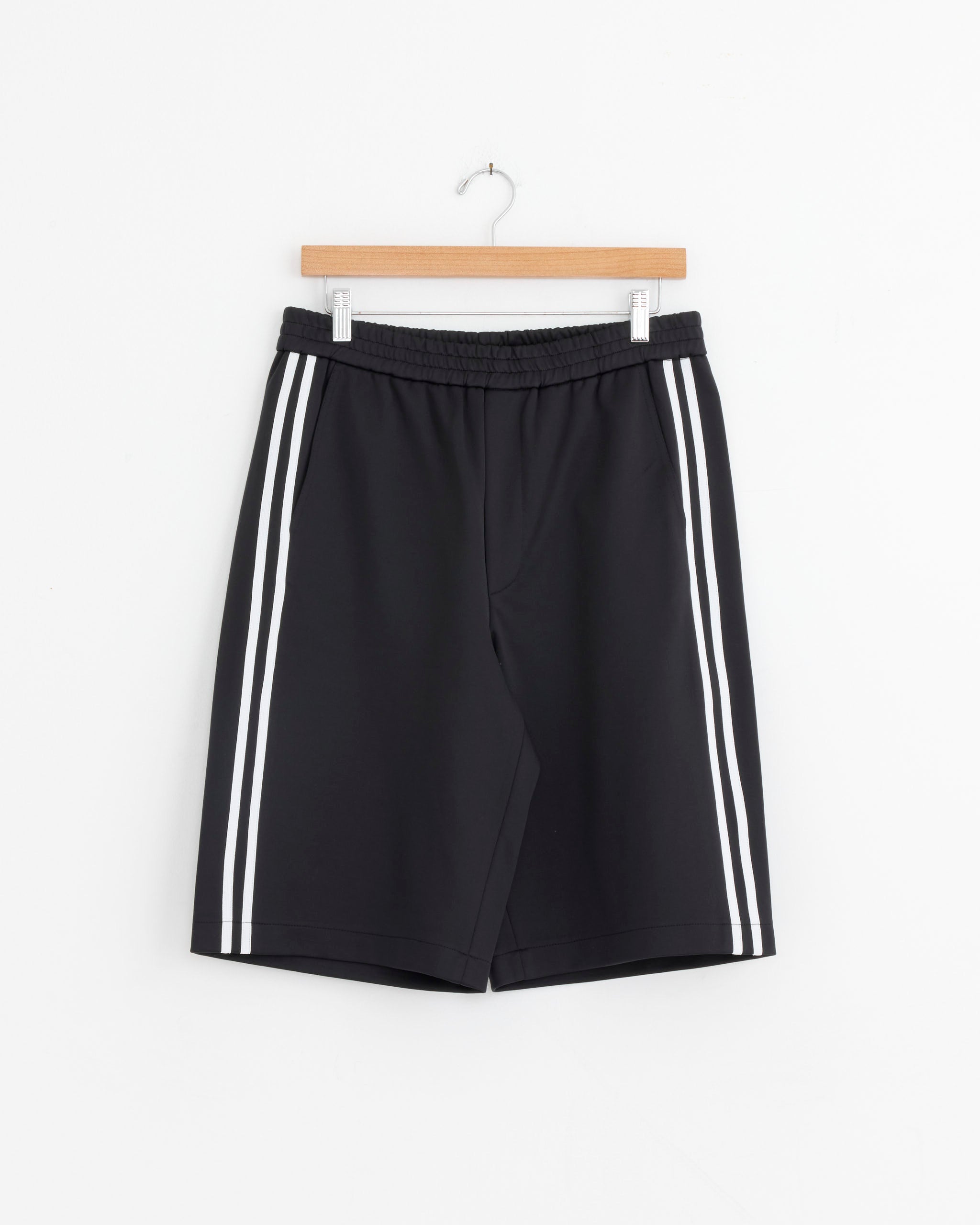 Active Knit Short in Black