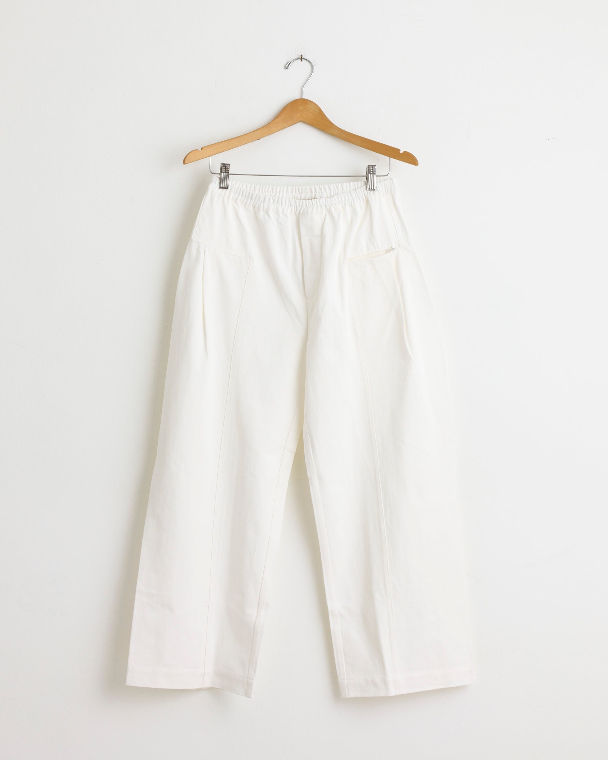 Pleat Pant in White