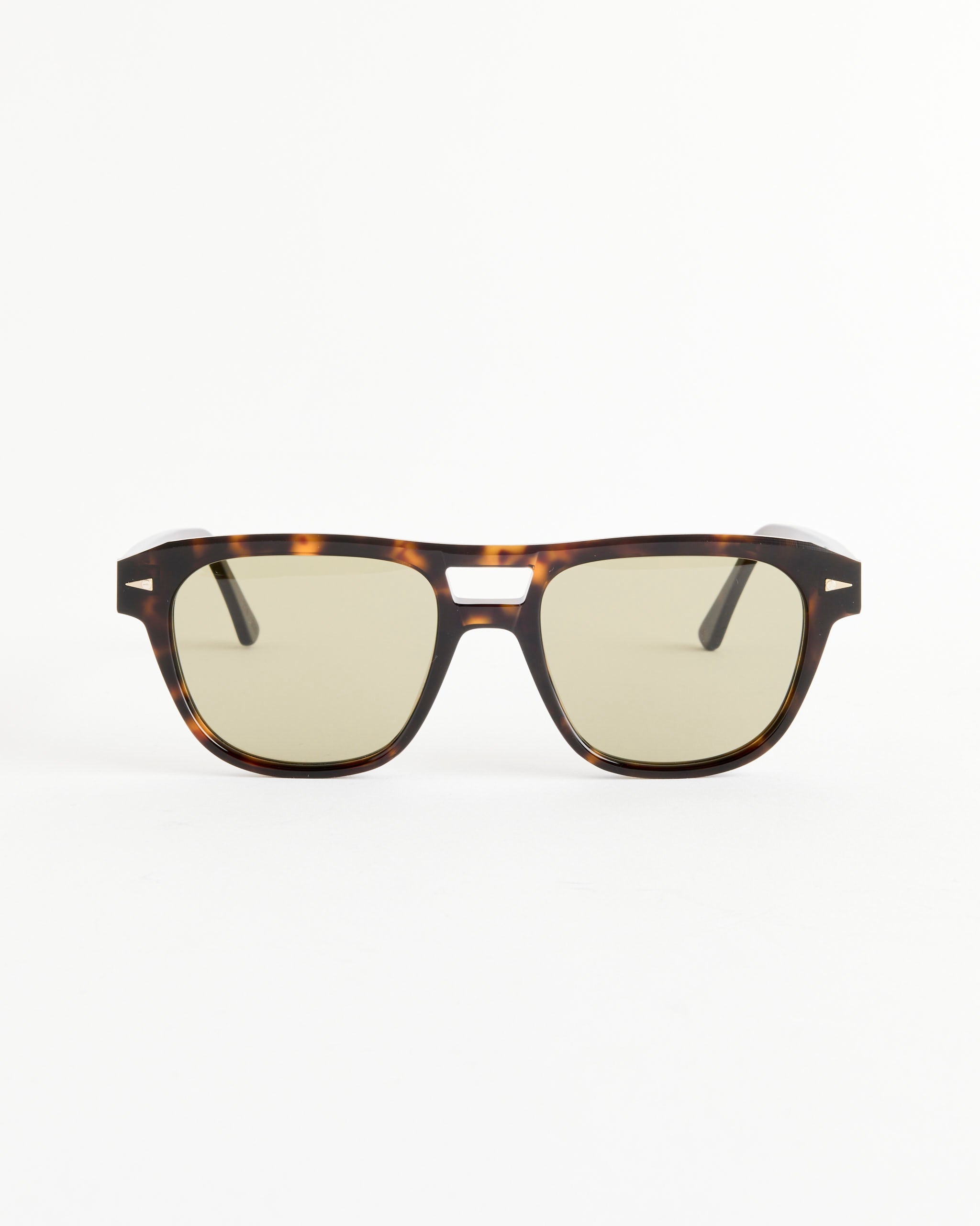 États-Unis Sunglasses in Dark Turtle/Khaki Light