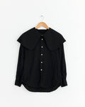 B016 Blouse in Black