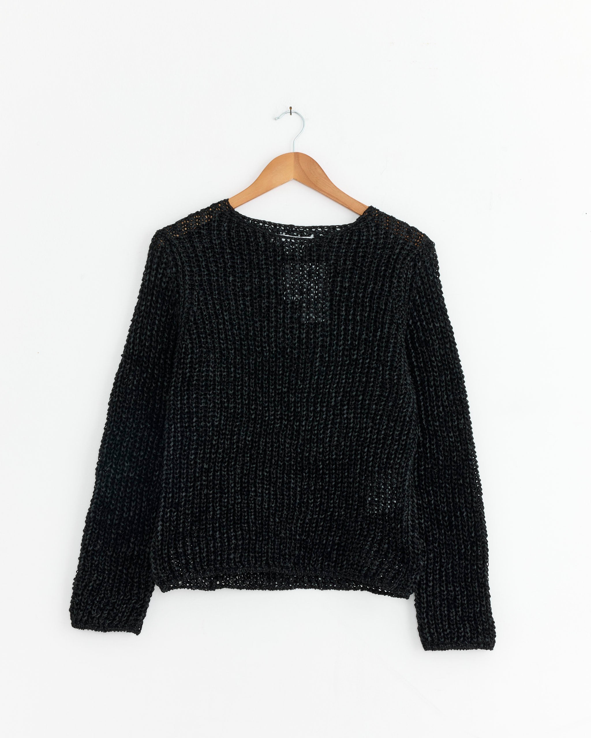 N512 Sweater in Black