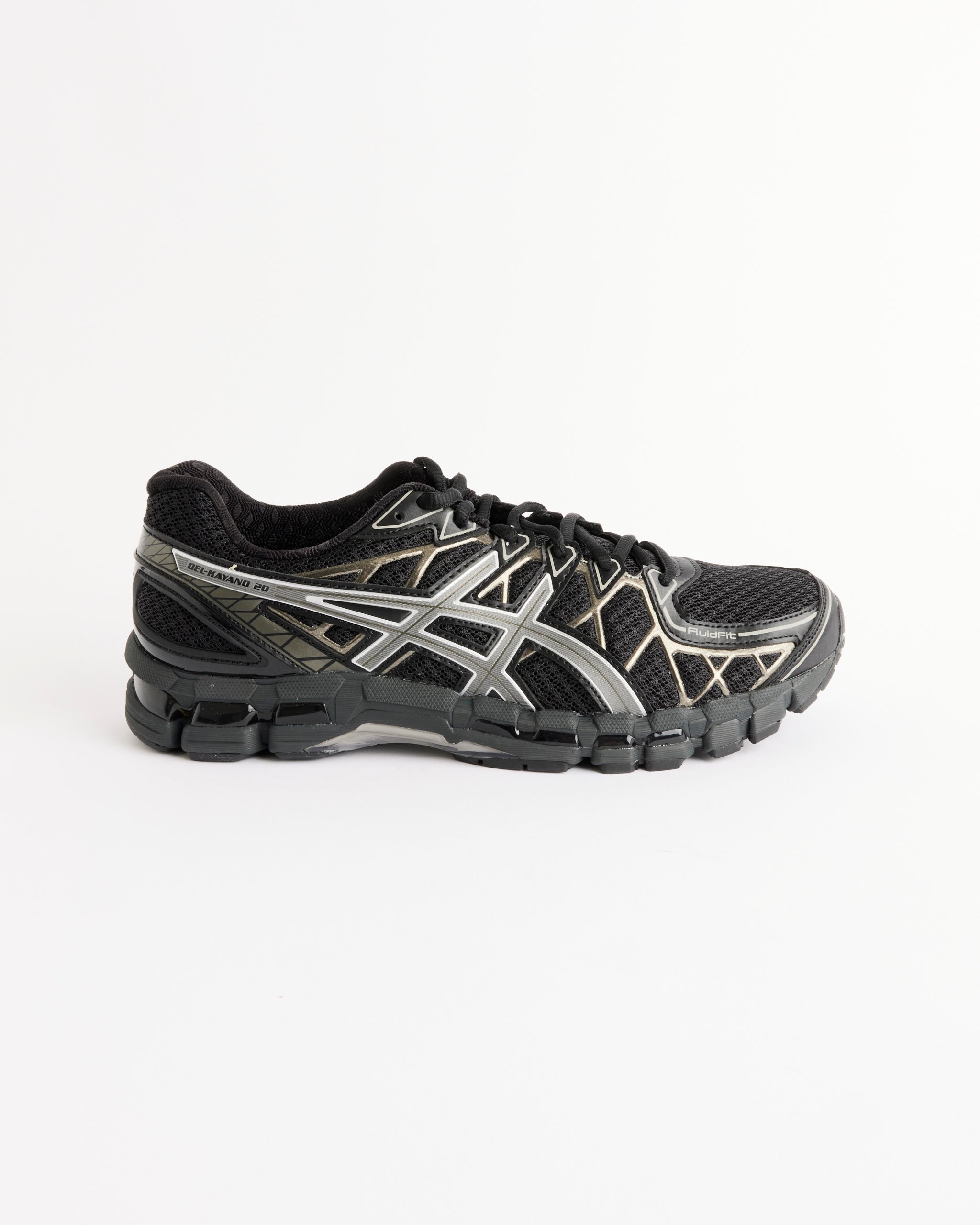 Gel Kayano 20 in Black/Clay Grey