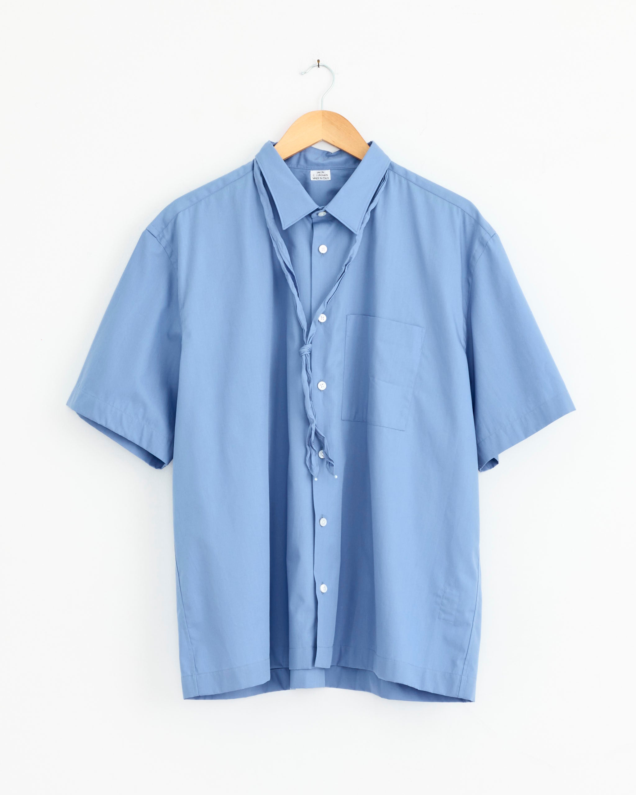 Necklace Shirt in Clear Blue