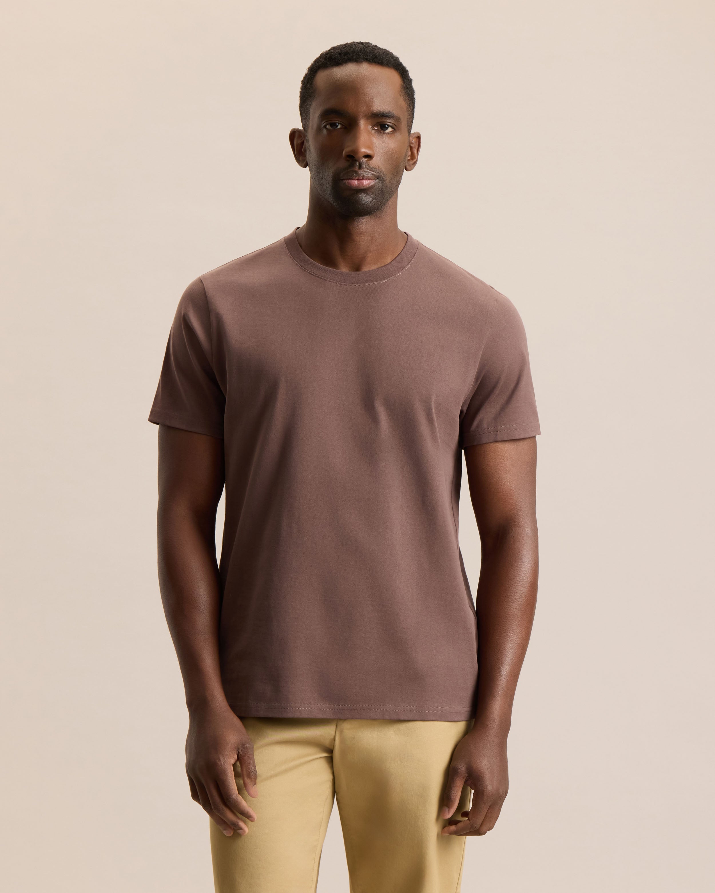 ESSENTIAL SLIM TEE